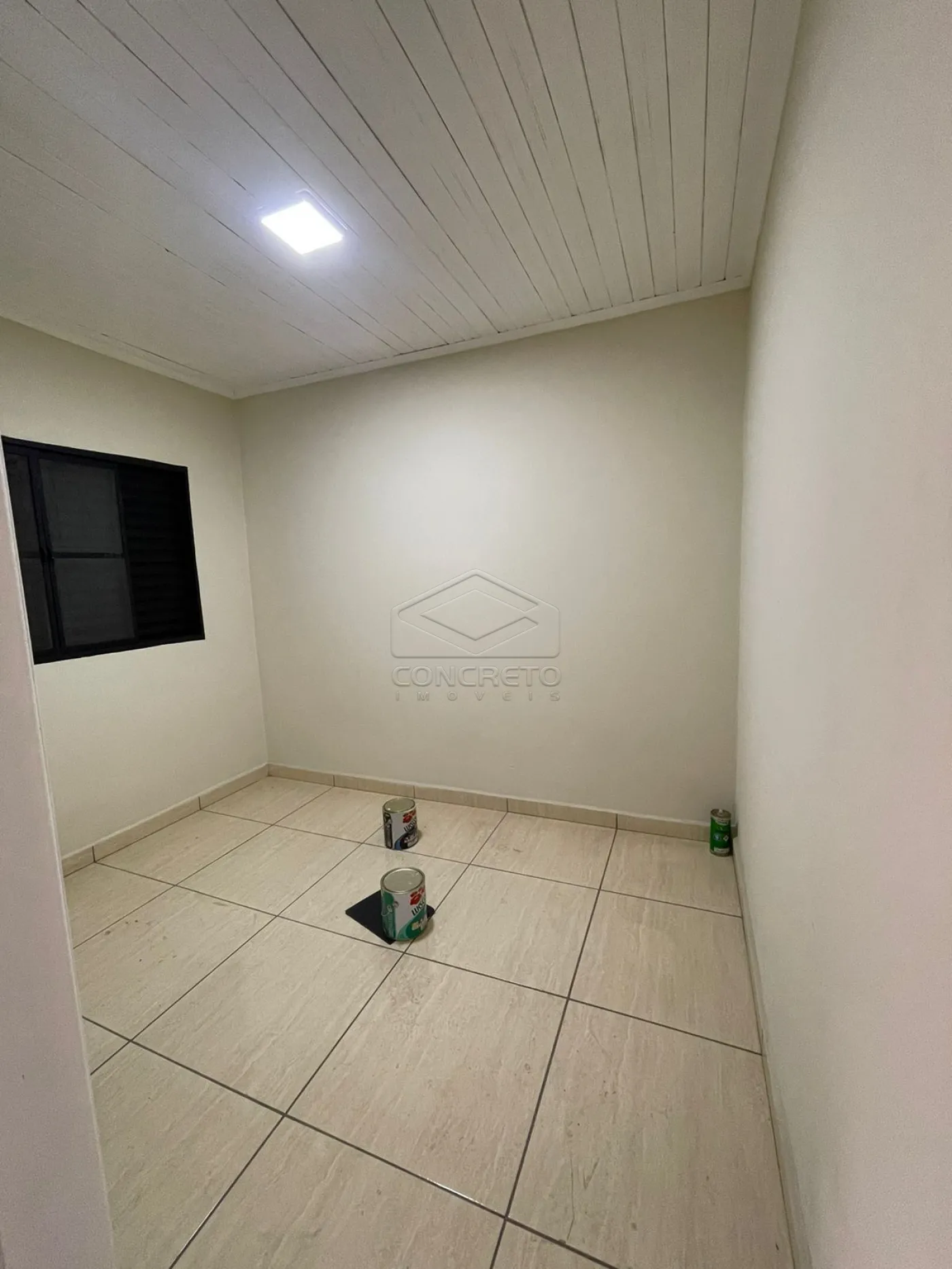 Alugar Casa / Padr&atilde;o em Len&ccedil;&oacute;is Paulista R$ 850,00 - Foto 10