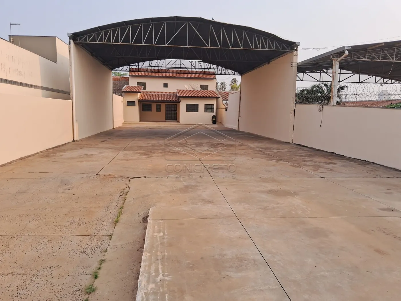 Alugar Comercial / Casa em Bauru R$ 3.000,00 - Foto 1