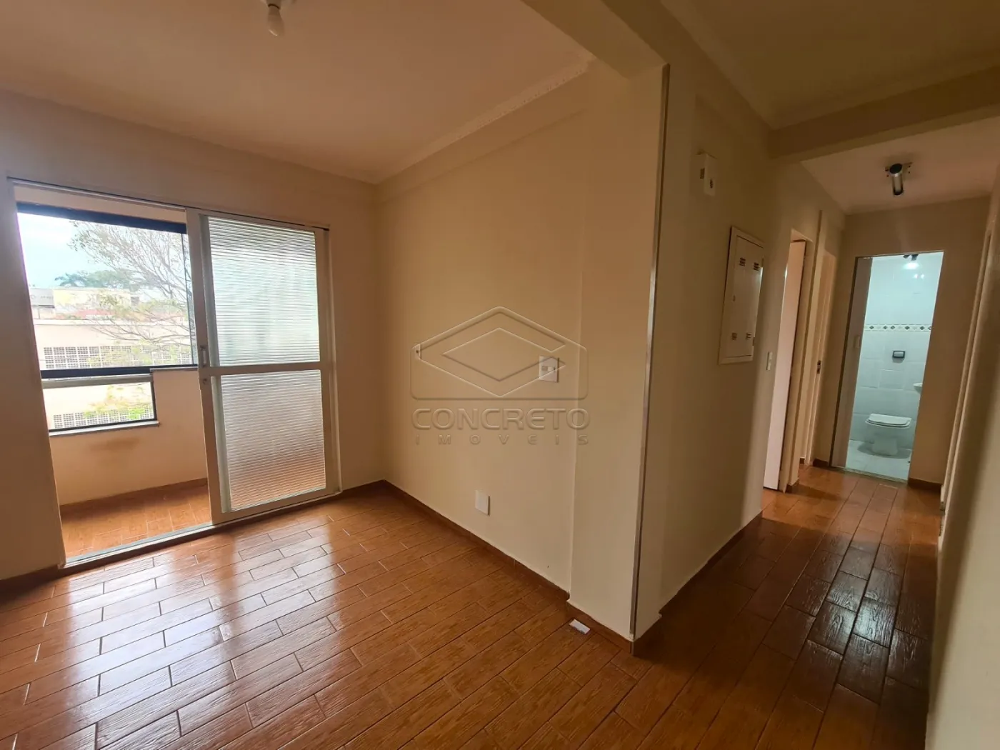 Comprar Apartamento / Duplex em Len&ccedil;&oacute;is Paulista R$ 365.000,00 - Foto 2