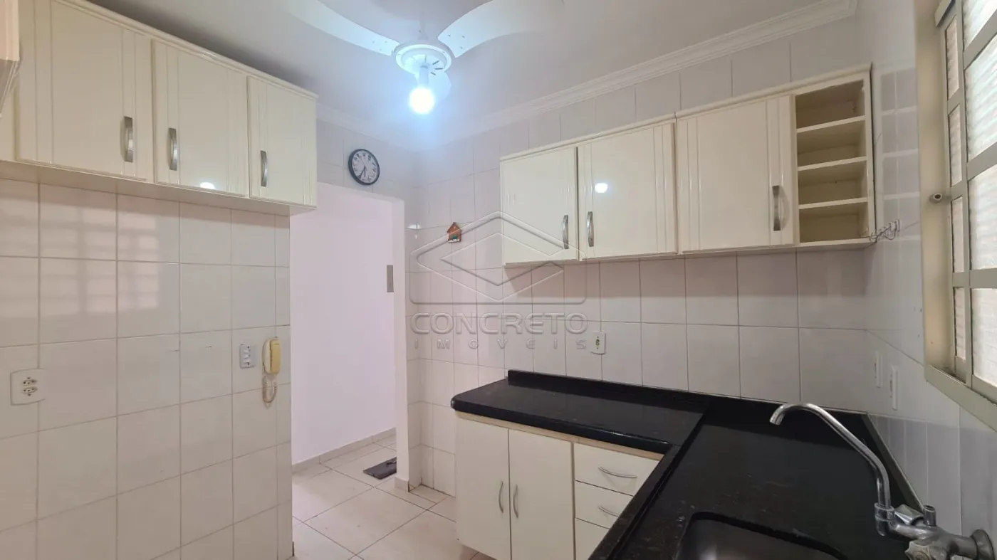 Comprar Apartamento / Padr&atilde;o em Len&ccedil;&oacute;is Paulista R$ 260.000,00 - Foto 4