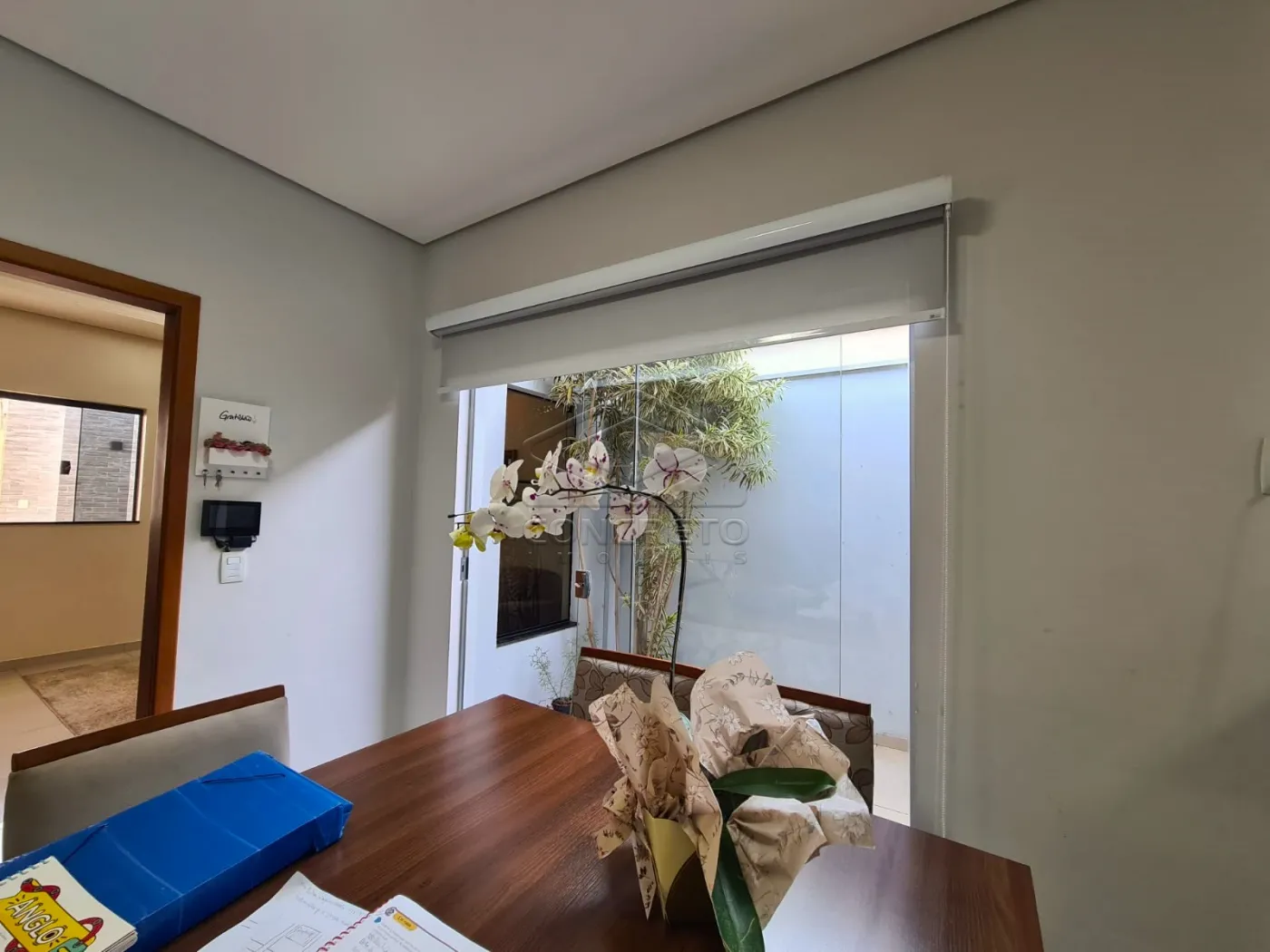 Comprar Casa / Padr&atilde;o em Len&ccedil;&oacute;is Paulista R$ 700.000,00 - Foto 2