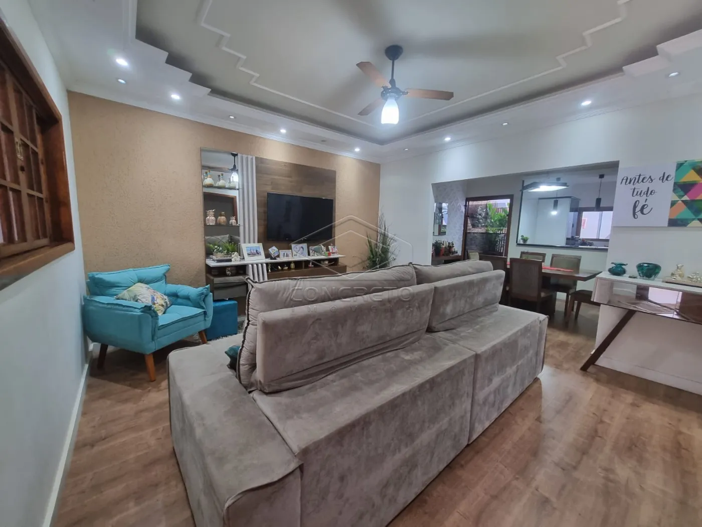 Comprar Casa / Padr&atilde;o em Len&ccedil;&oacute;is Paulista R$ 590.000,00 - Foto 1