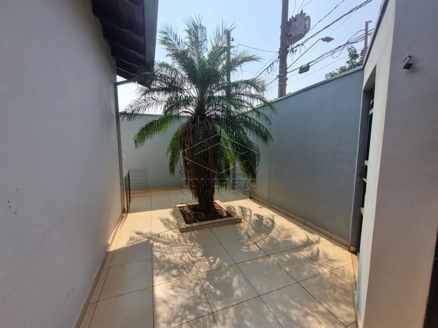 Comprar Casa / Padr&atilde;o em Len&ccedil;&oacute;is Paulista R$ 590.000,00 - Foto 16