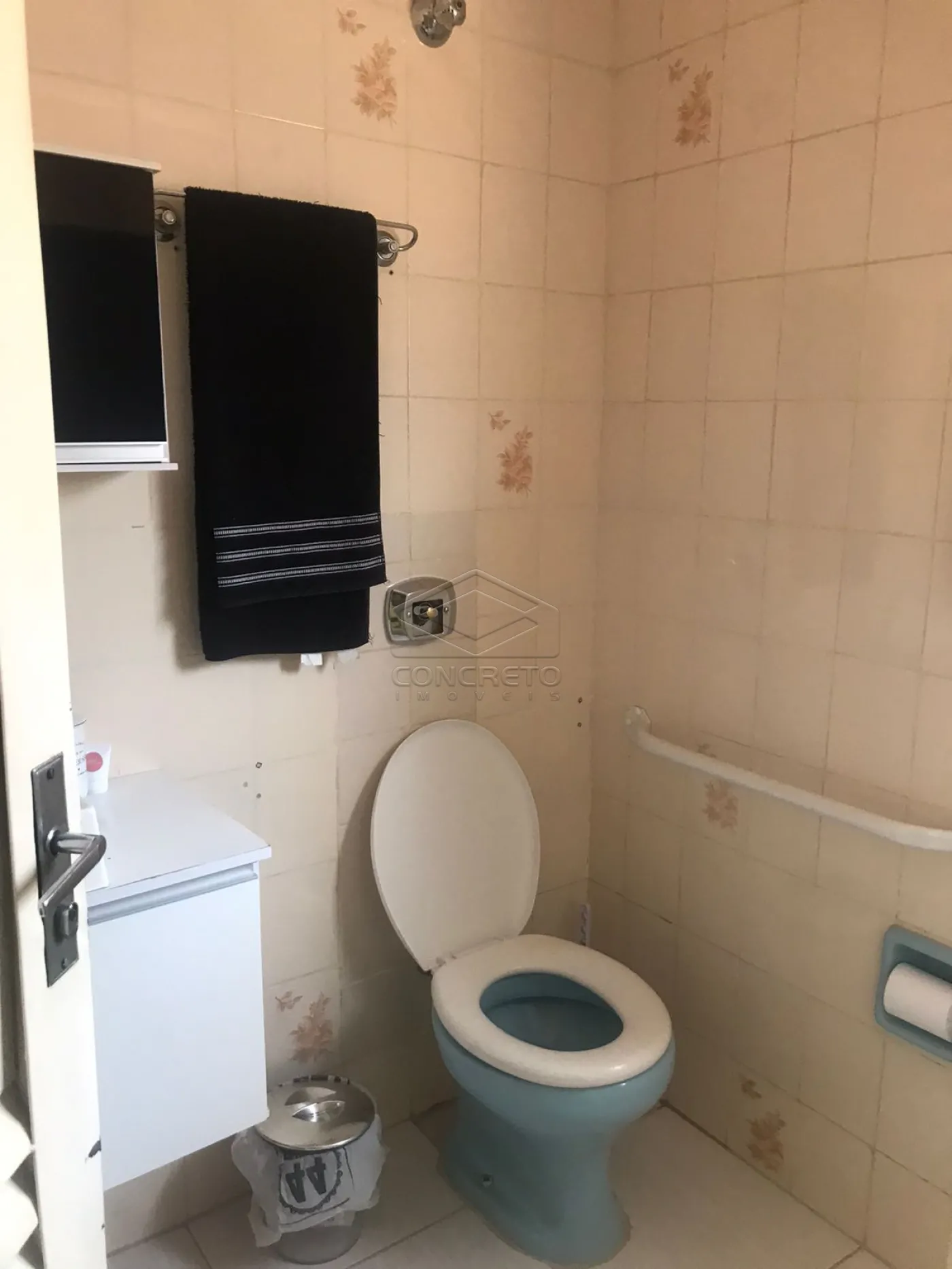 Comprar Casa / Padr&atilde;o em Len&ccedil;&oacute;is Paulista R$ 400.000,00 - Foto 7