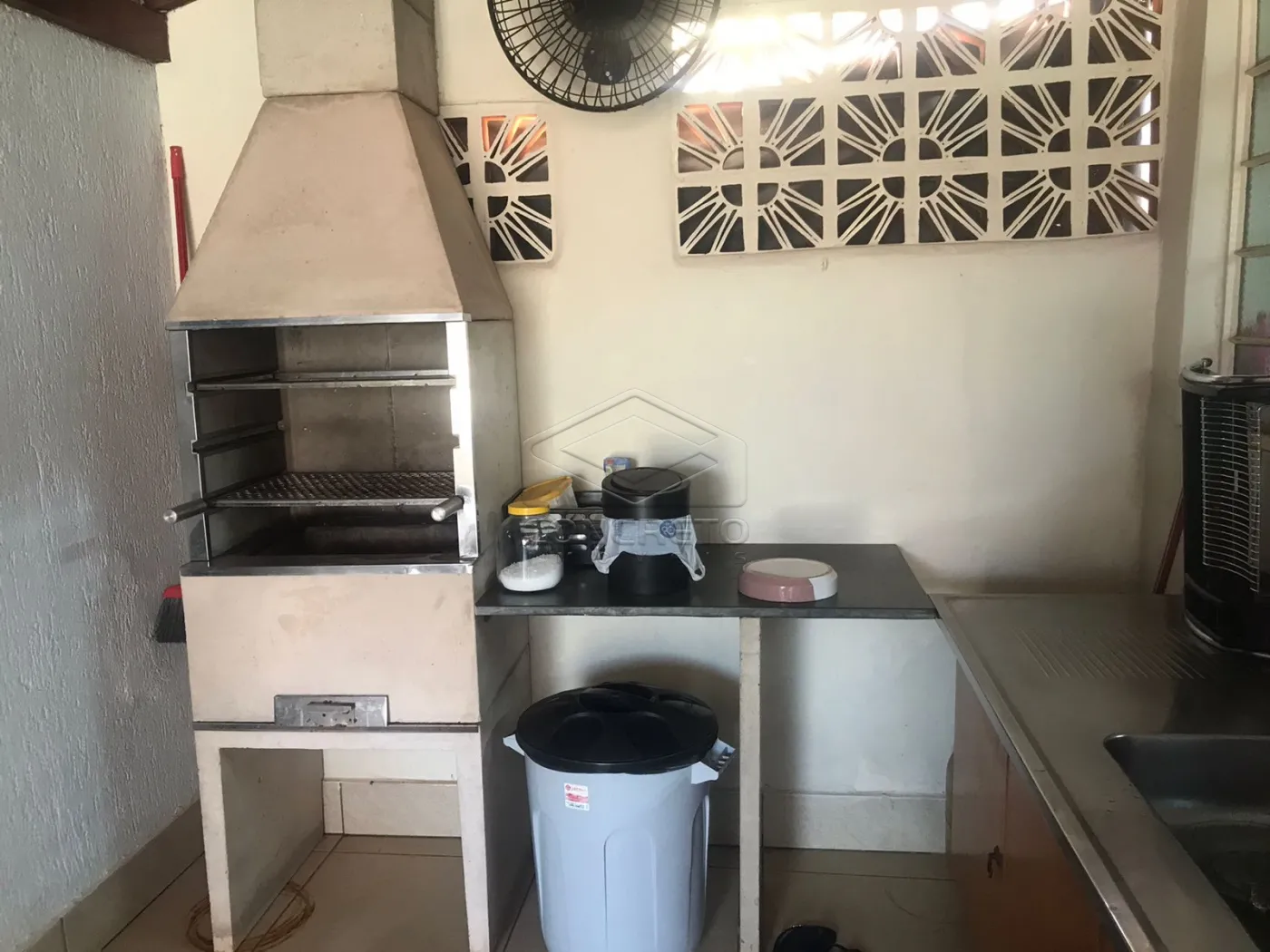 Comprar Casa / Padr&atilde;o em Len&ccedil;&oacute;is Paulista R$ 400.000,00 - Foto 8