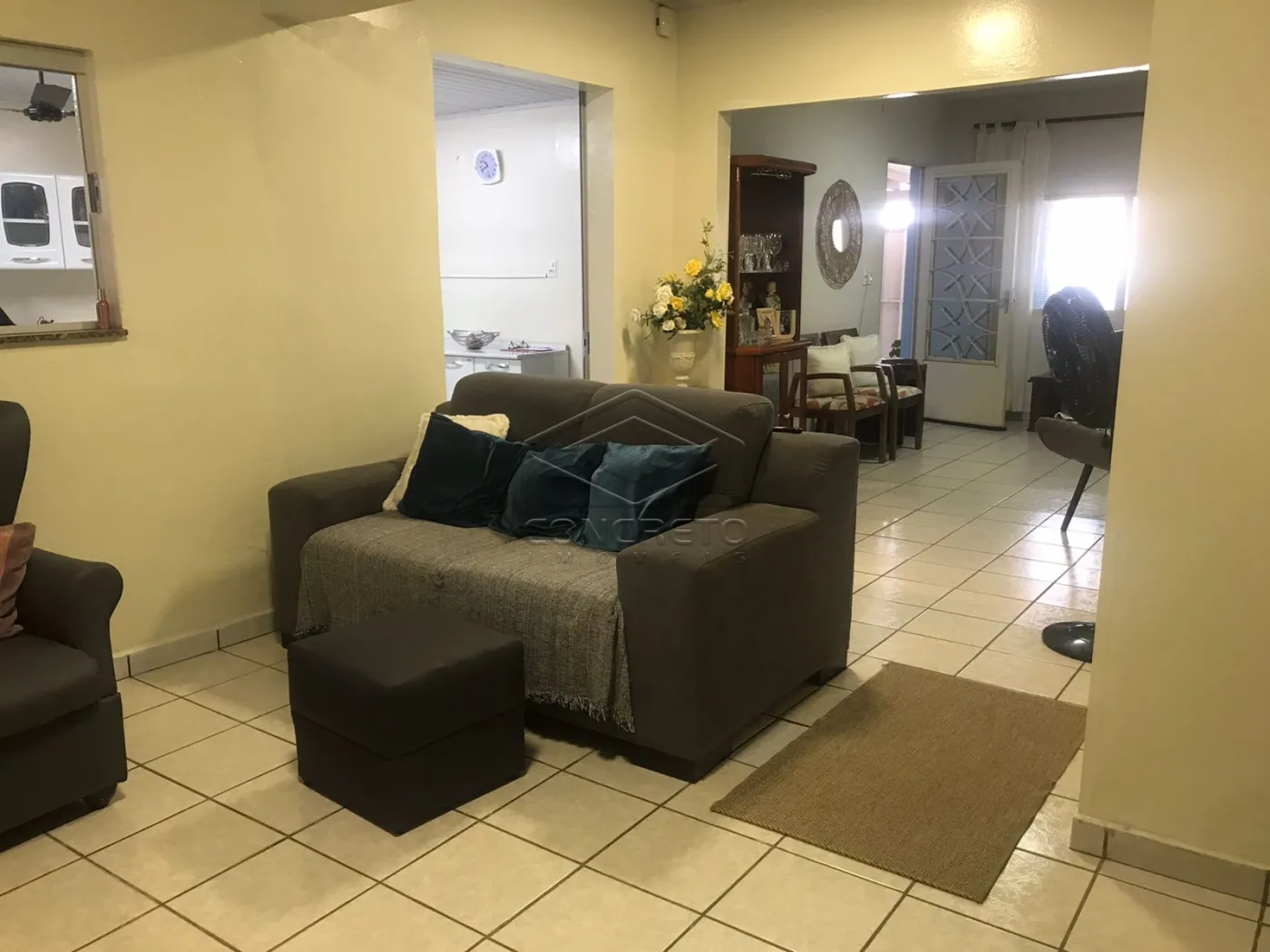 Comprar Casa / Padr&atilde;o em Len&ccedil;&oacute;is Paulista R$ 400.000,00 - Foto 12