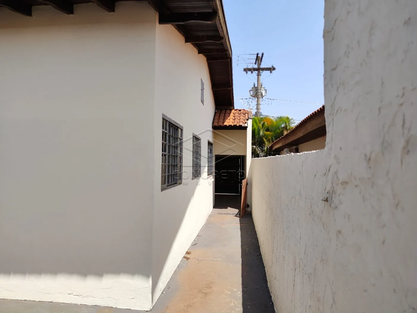 Comprar Casa / Padr&atilde;o em Len&ccedil;&oacute;is Paulista R$ 420.000,00 - Foto 20