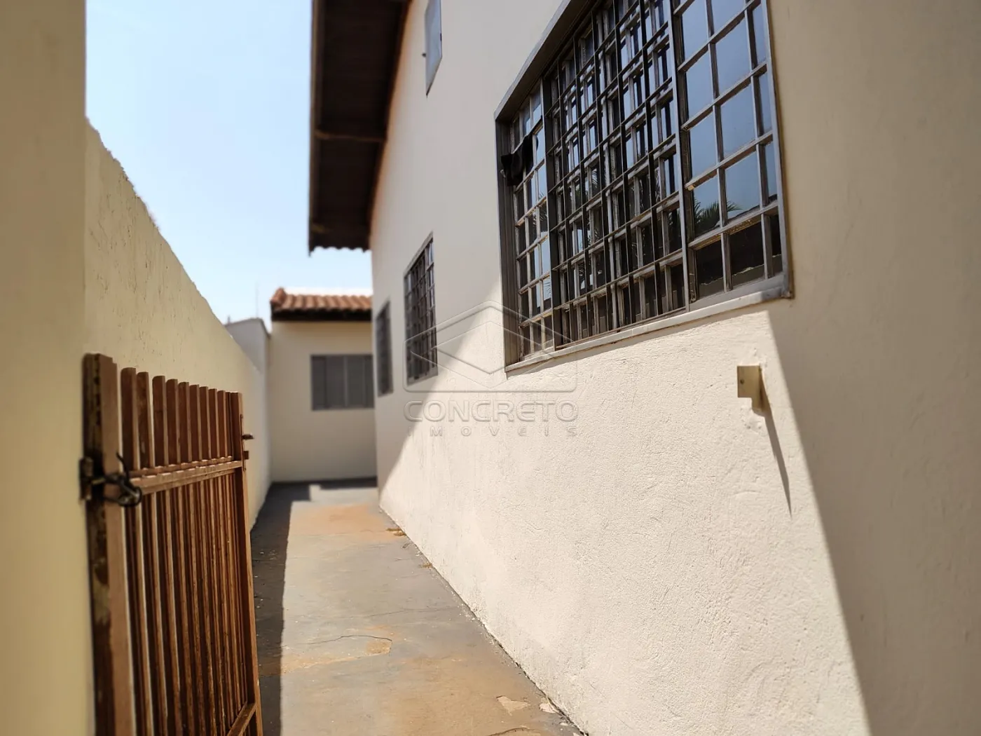 Comprar Casa / Padr&atilde;o em Len&ccedil;&oacute;is Paulista R$ 420.000,00 - Foto 27