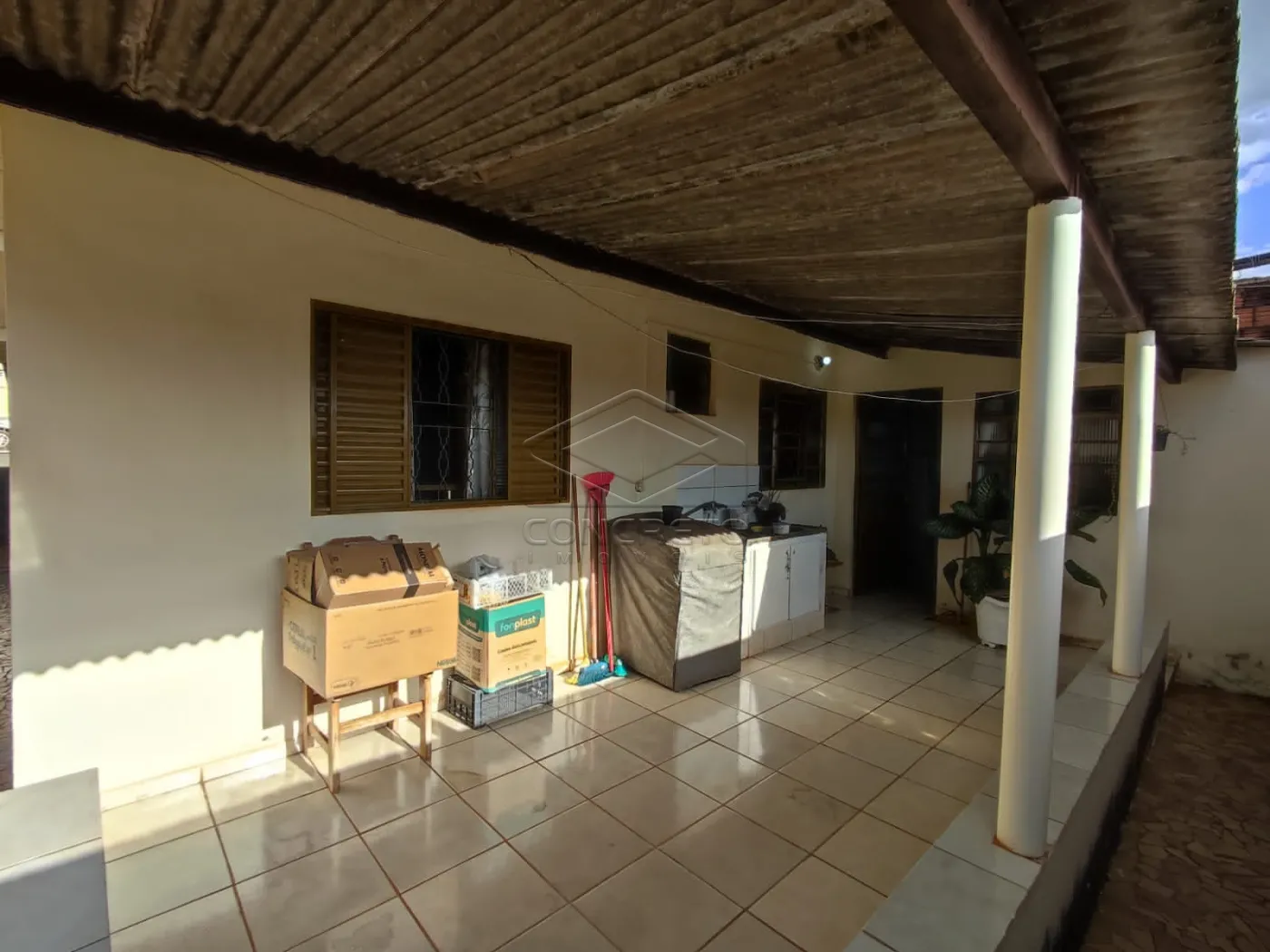 Comprar Casa / Padr&atilde;o em Len&ccedil;&oacute;is Paulista R$ 250.000,00 - Foto 8