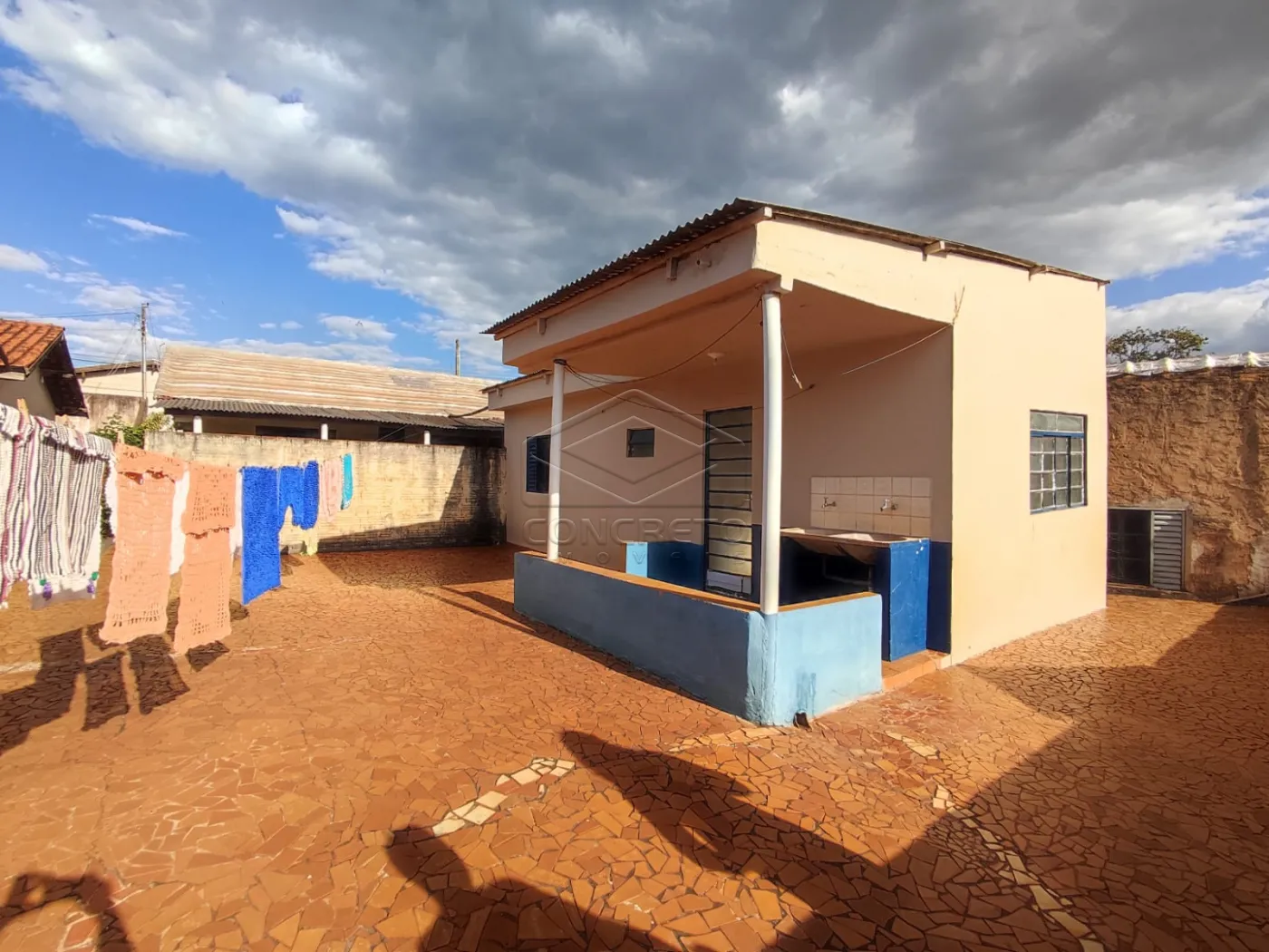 Comprar Casa / Padr&atilde;o em Len&ccedil;&oacute;is Paulista R$ 250.000,00 - Foto 10