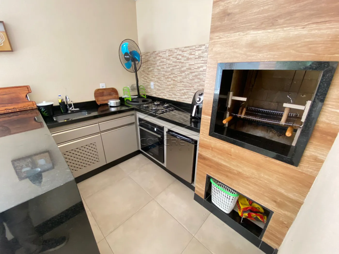 Comprar Casa / Padr&atilde;o em Len&ccedil;&oacute;is Paulista R$ 650.000,00 - Foto 14