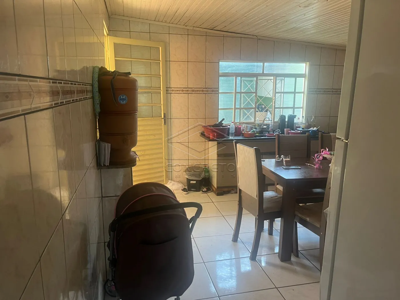 Alugar Casa / Padr&atilde;o em Len&ccedil;&oacute;is Paulista R$ 1.000,00 - Foto 4