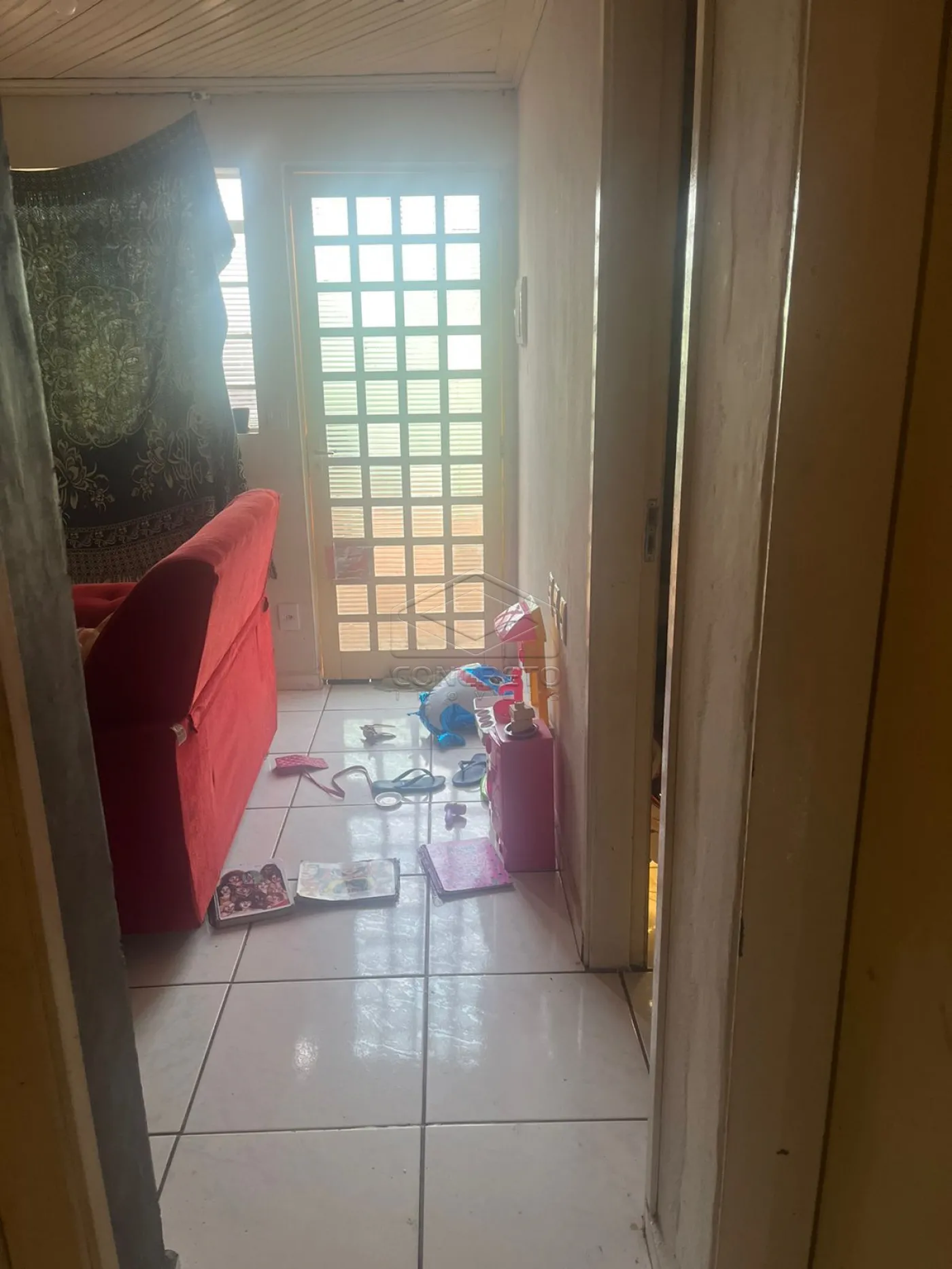 Alugar Casa / Padr&atilde;o em Len&ccedil;&oacute;is Paulista R$ 1.000,00 - Foto 5