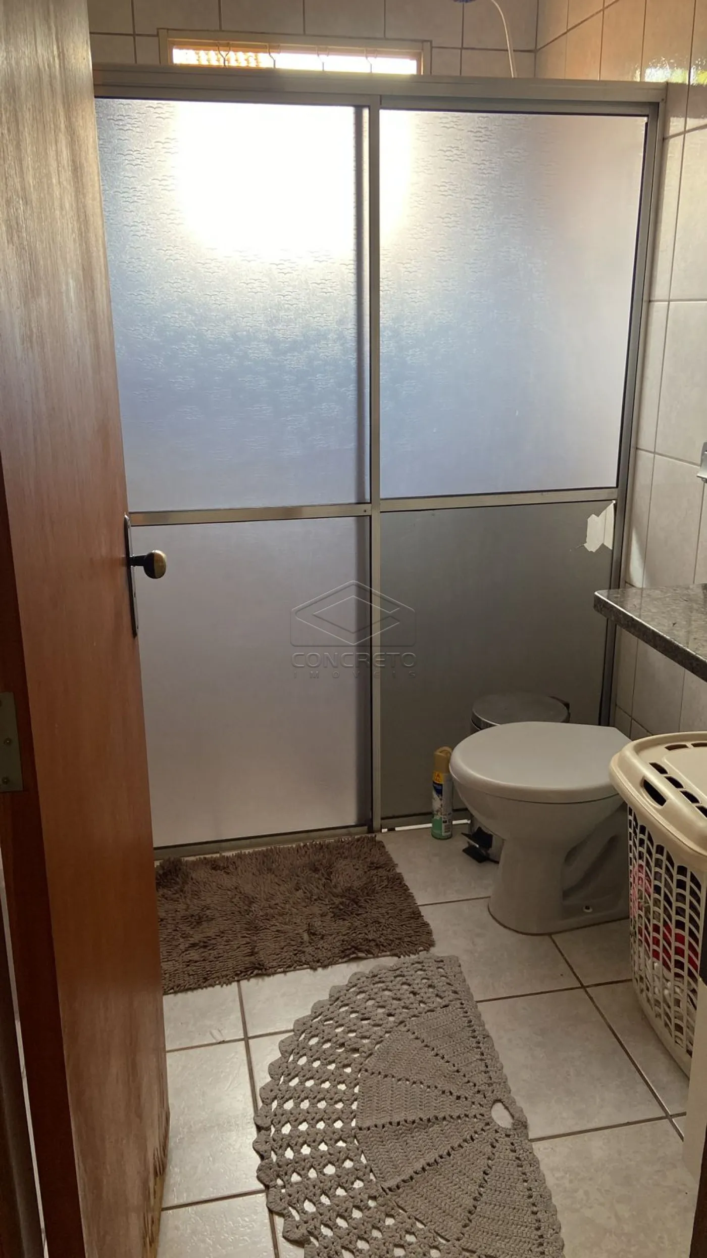 Comprar Casa / Padr&atilde;o em Len&ccedil;&oacute;is Paulista R$ 330.000,00 - Foto 6