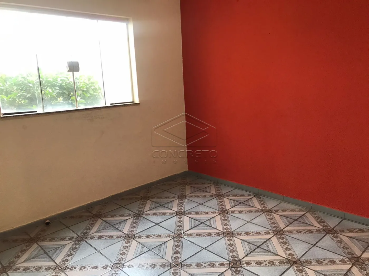 Alugar Casa / Sobrado em Len&ccedil;&oacute;is Paulista R$ 2.000,00 - Foto 2
