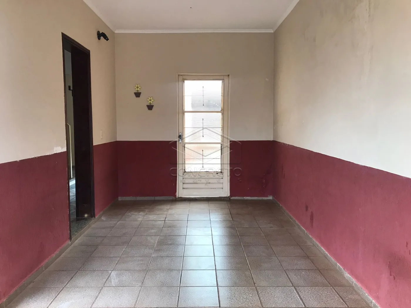 Alugar Casa / Sobrado em Len&ccedil;&oacute;is Paulista R$ 2.000,00 - Foto 3