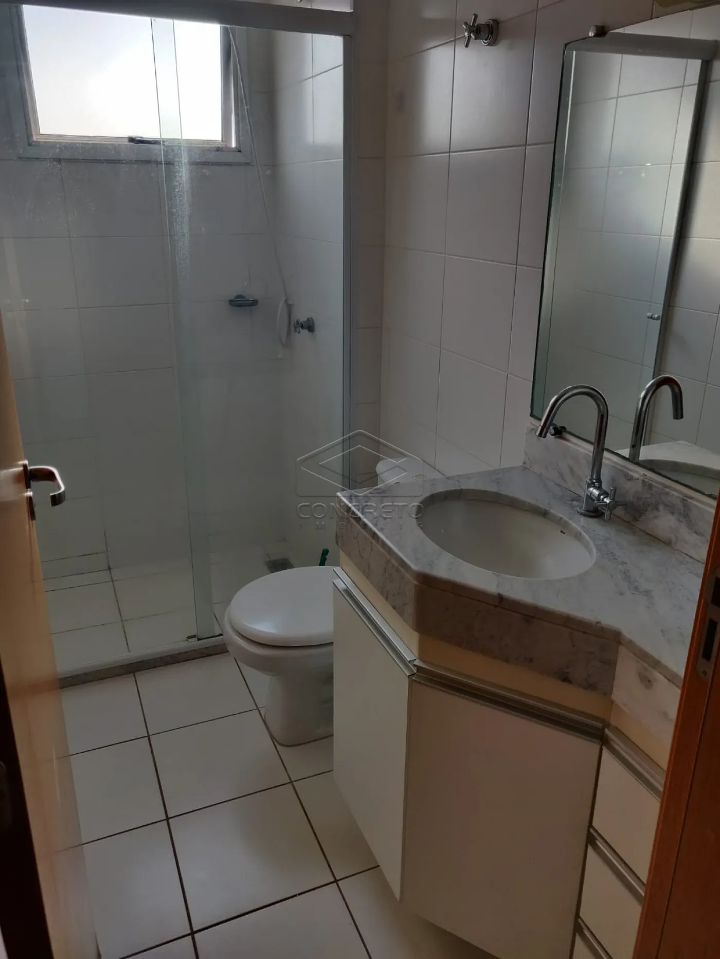 Alugar Apartamento / Padr&atilde;o em Len&ccedil;&oacute;is Paulista R$ 2.350,00 - Foto 8