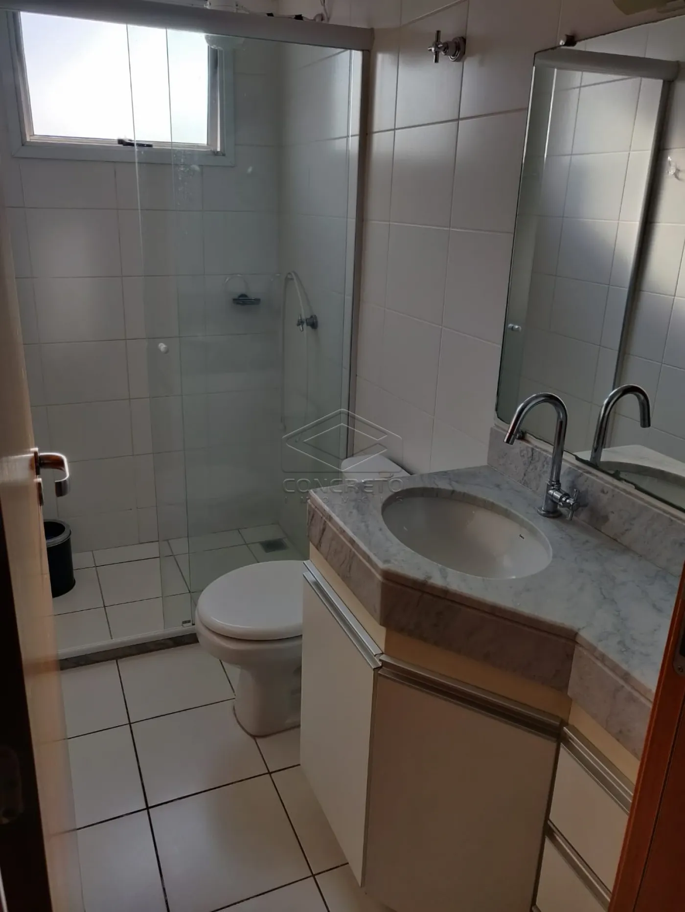 Alugar Apartamento / Padr&atilde;o em Len&ccedil;&oacute;is Paulista R$ 2.350,00 - Foto 11