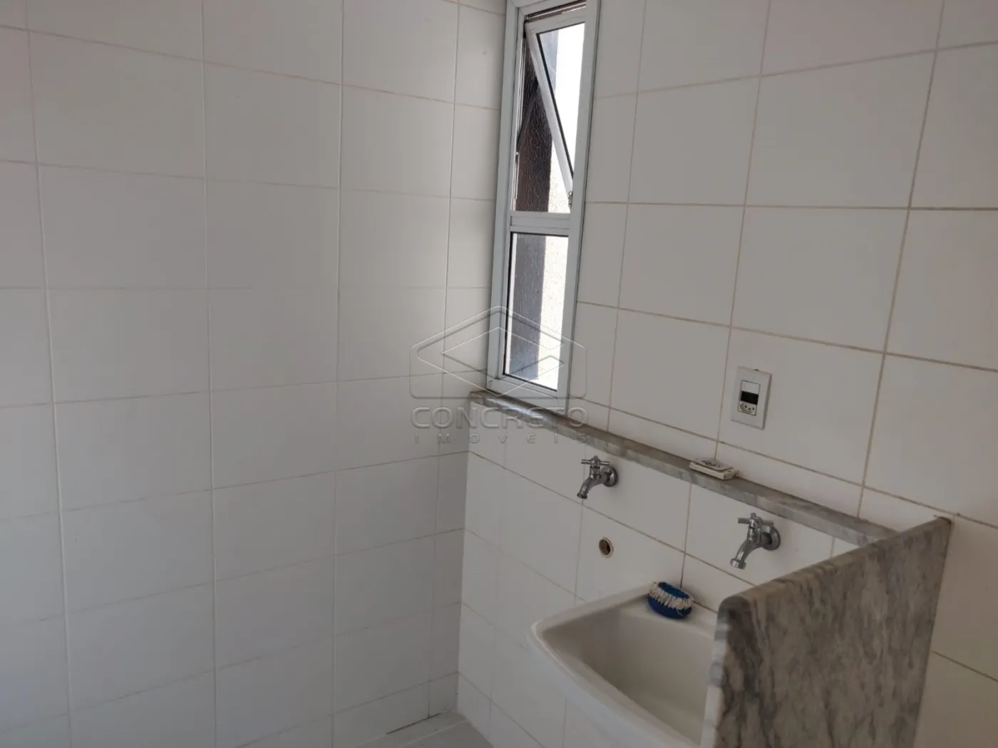 Alugar Apartamento / Padr&atilde;o em Len&ccedil;&oacute;is Paulista R$ 2.350,00 - Foto 12