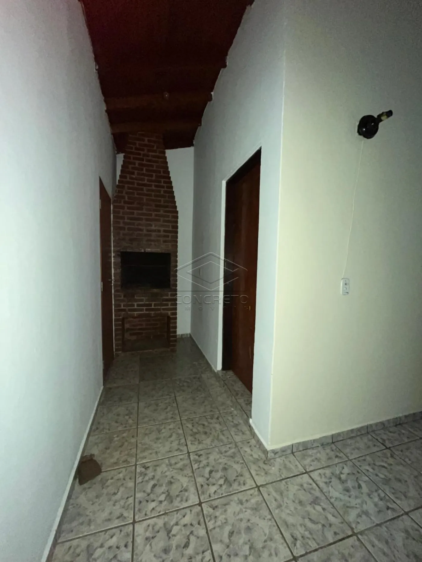Alugar Casa / Padr&atilde;o em Len&ccedil;&oacute;is Paulista R$ 1.700,00 - Foto 7