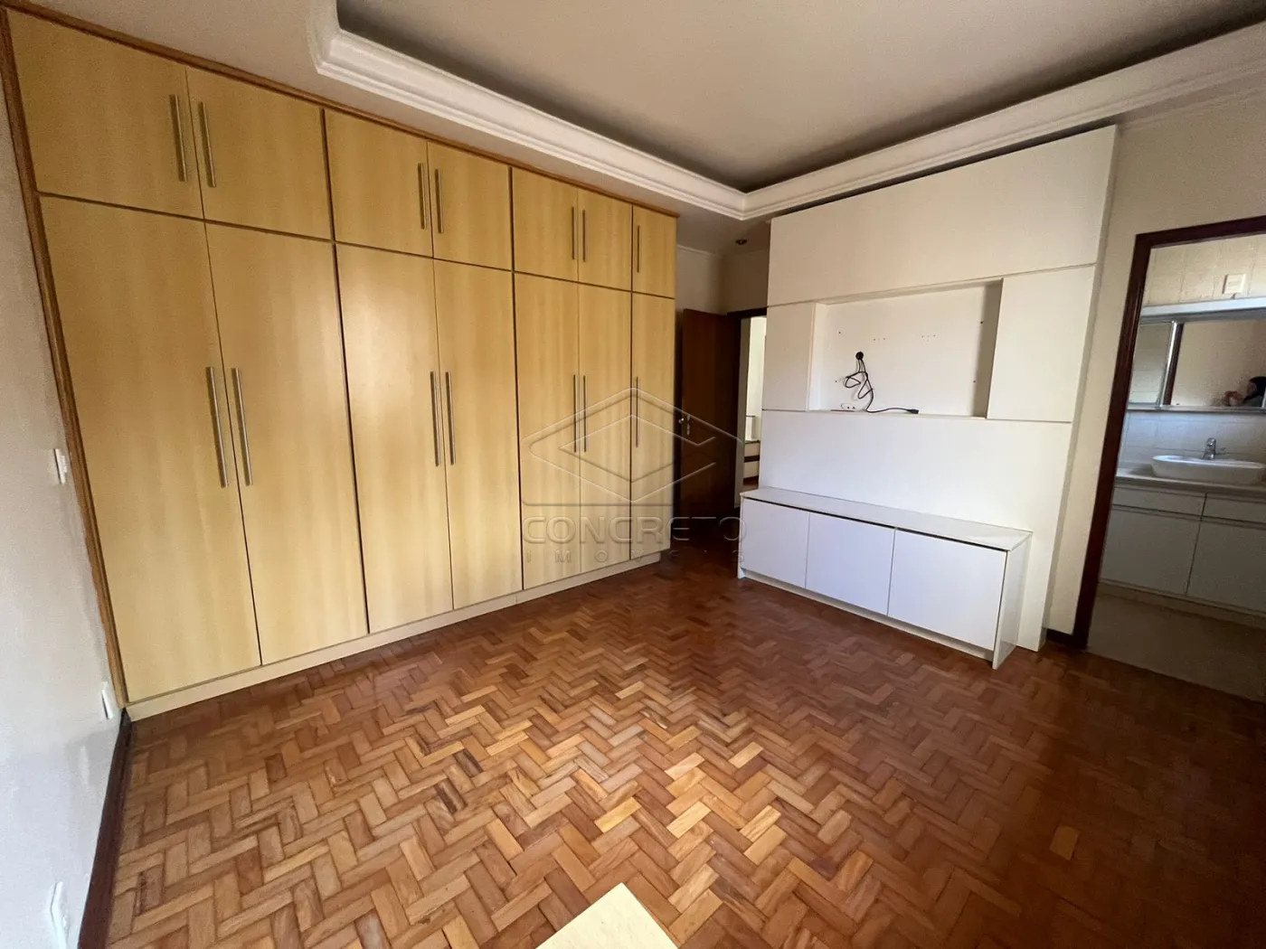 Alugar Casa / Padr&atilde;o em Len&ccedil;&oacute;is Paulista R$ 3.000,00 - Foto 15