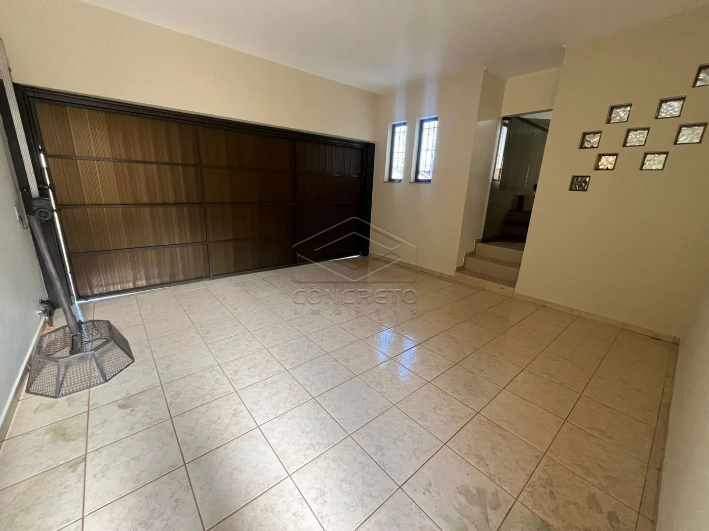 Alugar Casa / Padr&atilde;o em Len&ccedil;&oacute;is Paulista R$ 3.000,00 - Foto 19