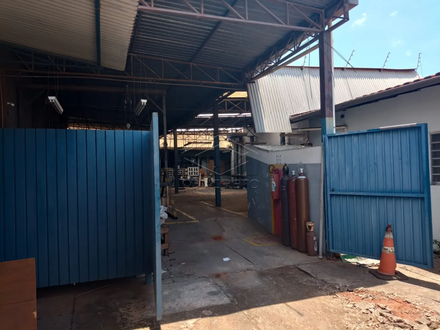 Comprar Rural / Galp&atilde;o em Bauru R$ 700.000,00 - Foto 6