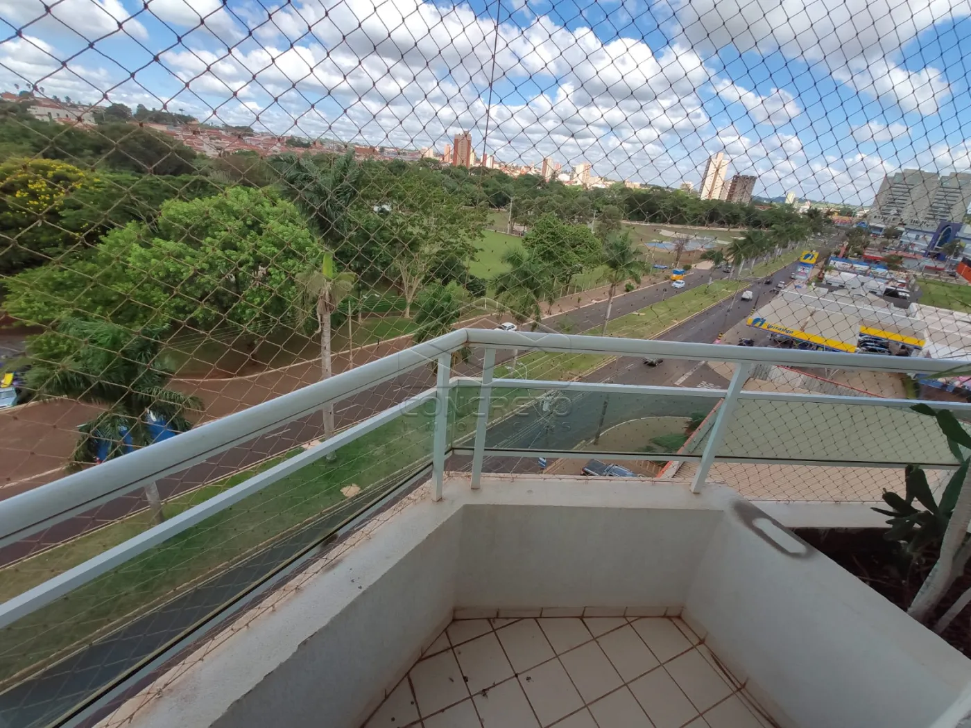 Alugar Apartamento / Padr&atilde;o em Ja&uacute; R$ 1.400,00 - Foto 9