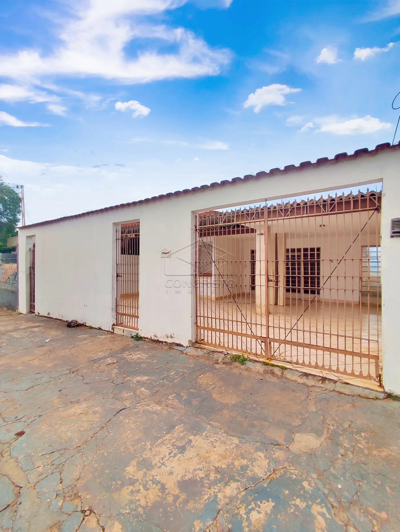 Alugar Casa / Padr&atilde;o em Bauru R$ 1.500,00 - Foto 1