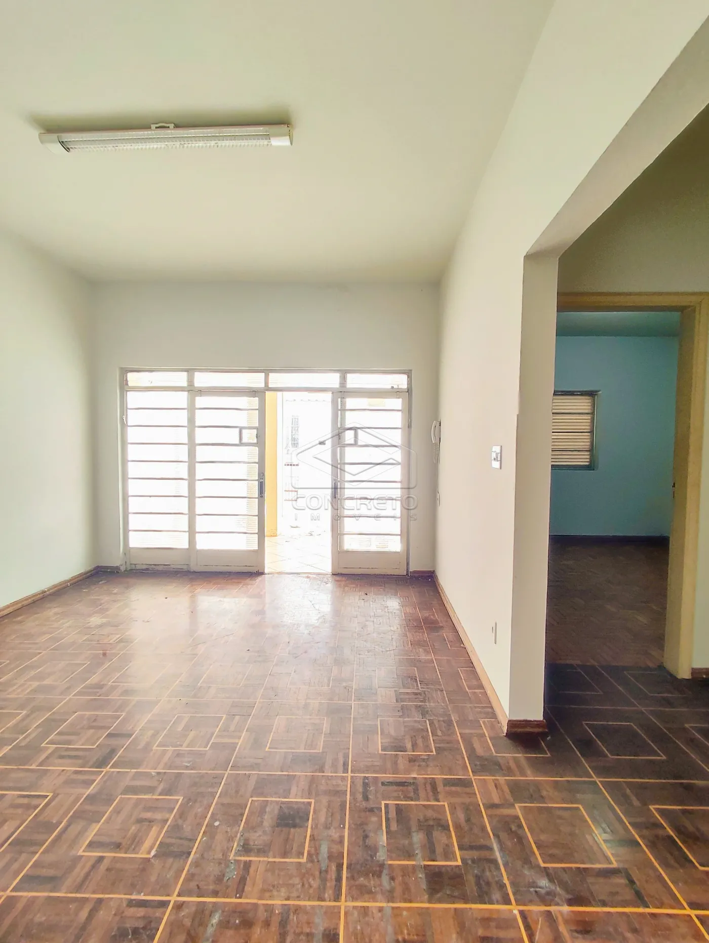 Alugar Casa / Padr&atilde;o em Bauru R$ 1.500,00 - Foto 3