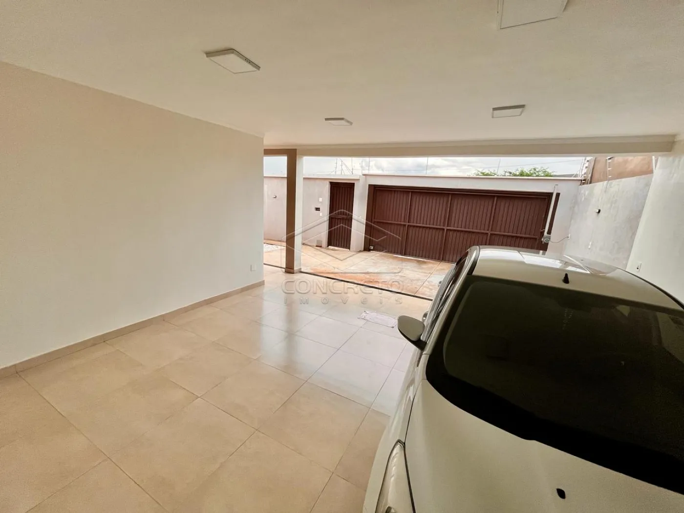 Comprar Casa / Padr&atilde;o em Len&ccedil;&oacute;is Paulista R$ 780.000,00 - Foto 1