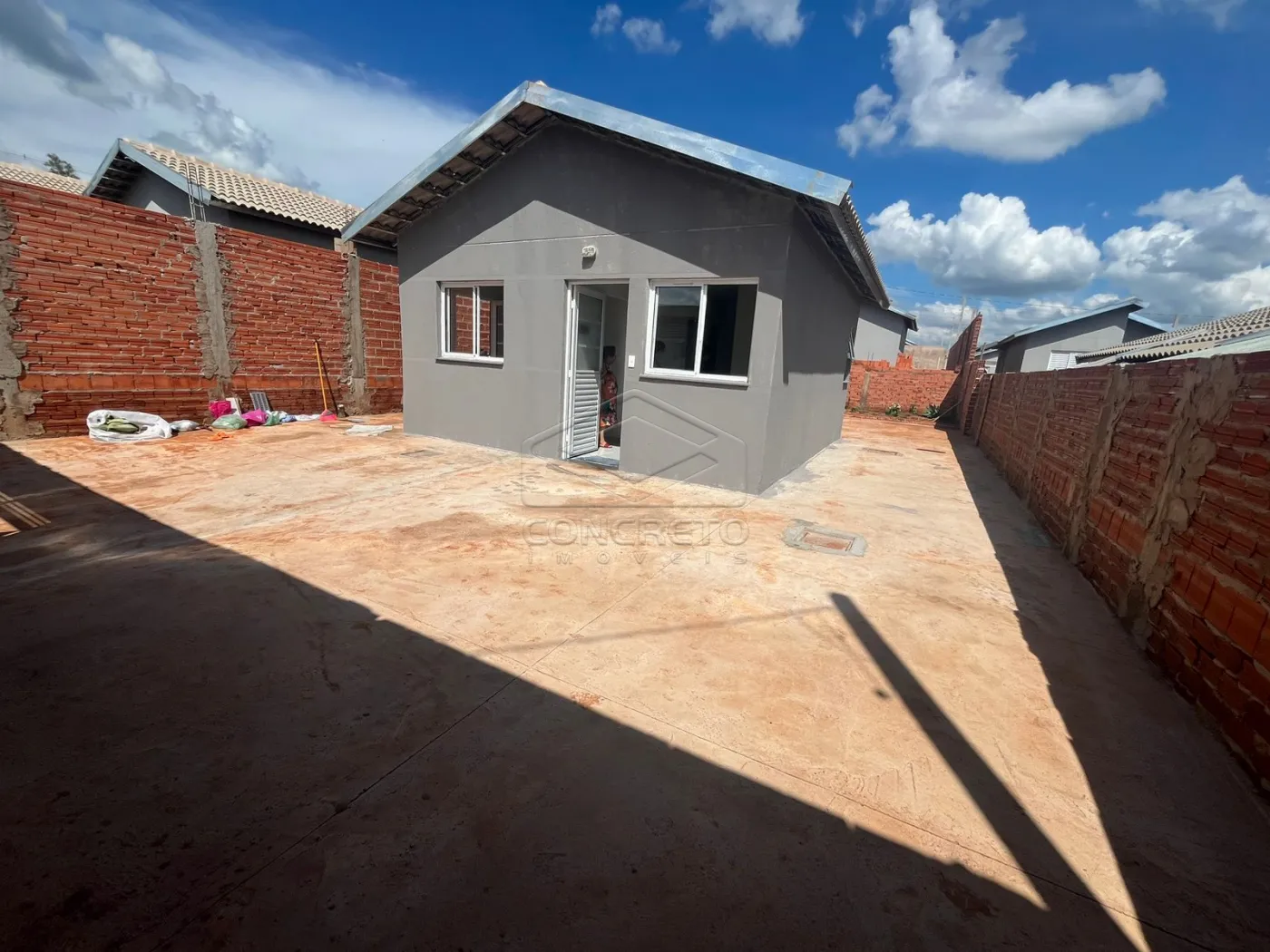 Alugar Casa / Padr&atilde;o em Len&ccedil;&oacute;is Paulista R$ 1.200,00 - Foto 5