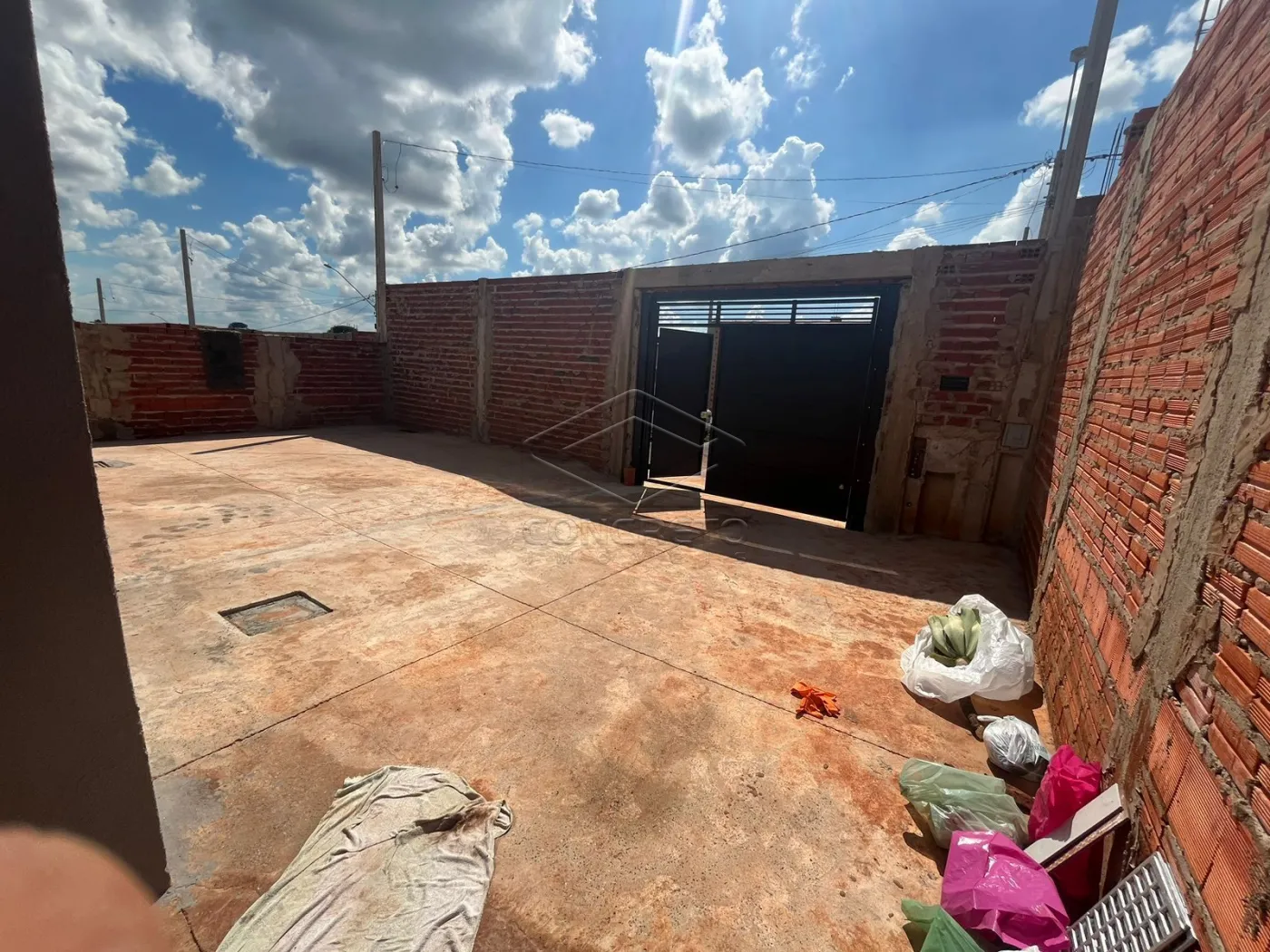 Alugar Casa / Padr&atilde;o em Len&ccedil;&oacute;is Paulista R$ 1.200,00 - Foto 10