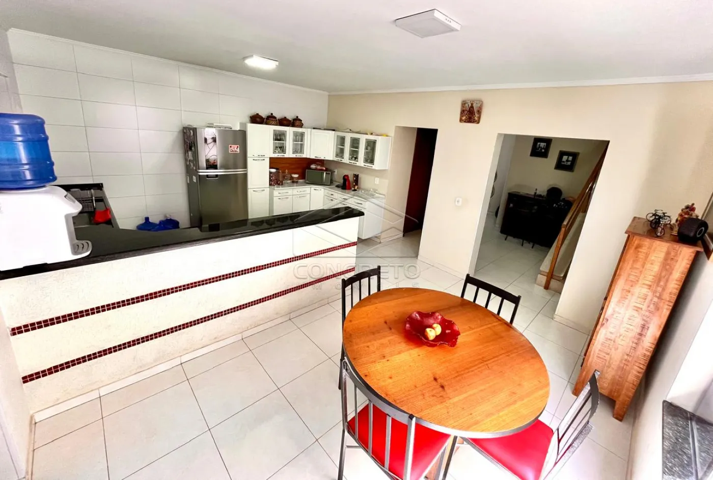 Comprar Casa / Sobrado em Len&ccedil;&oacute;is Paulista R$ 510.000,00 - Foto 3