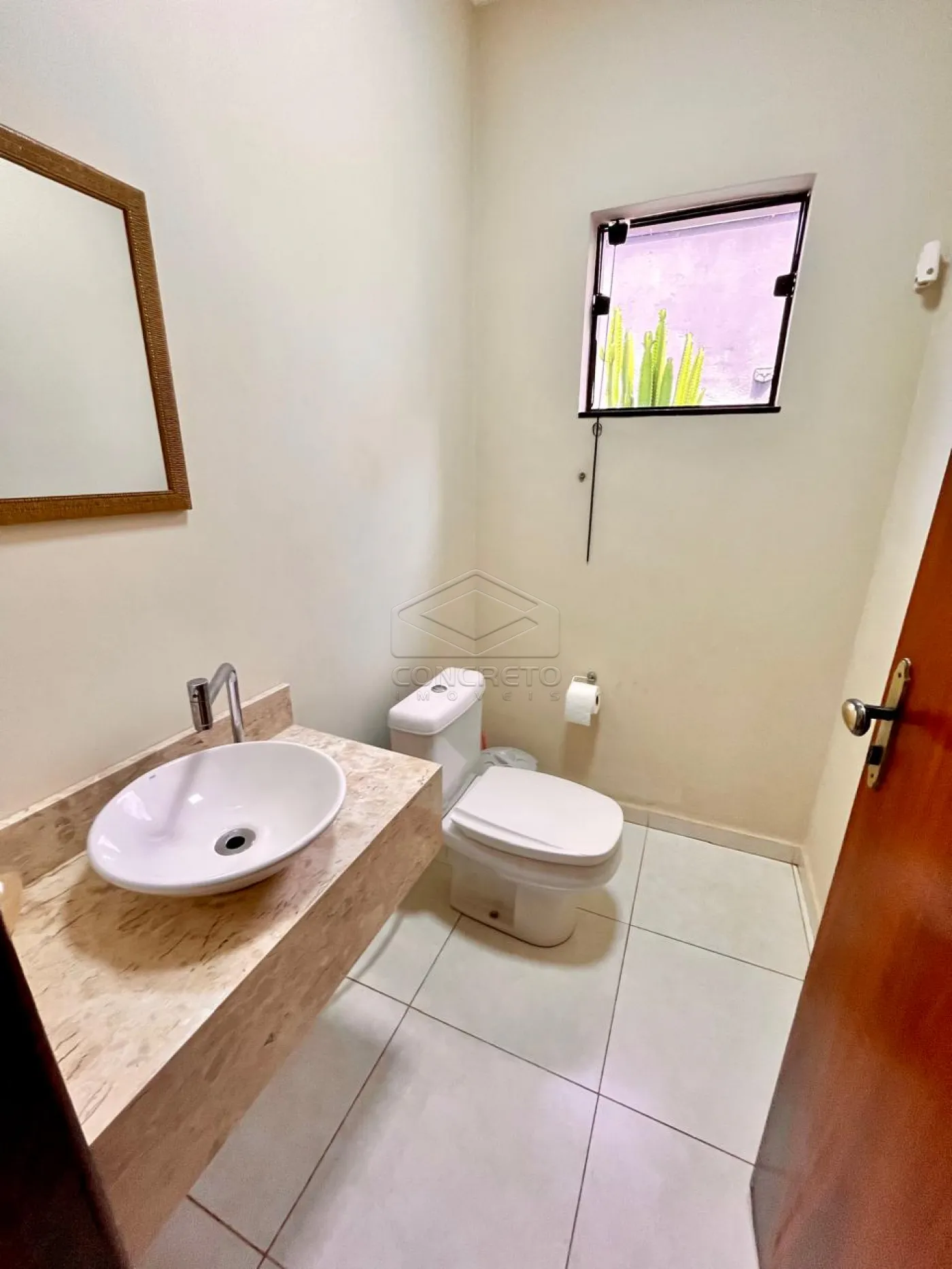 Comprar Casa / Sobrado em Len&ccedil;&oacute;is Paulista R$ 510.000,00 - Foto 4