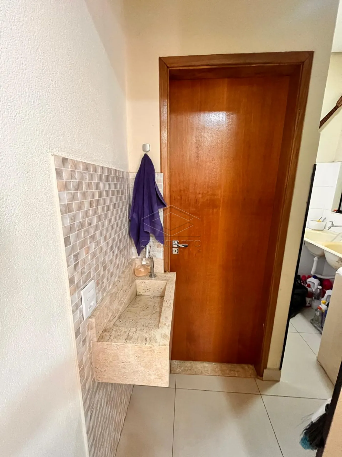Comprar Casa / Sobrado em Len&ccedil;&oacute;is Paulista R$ 510.000,00 - Foto 7