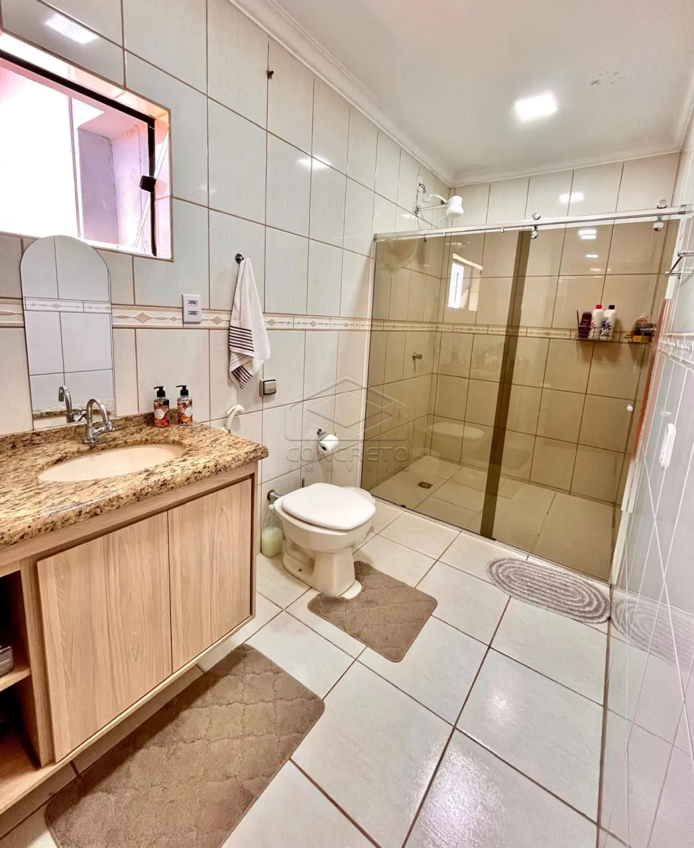 Comprar Casa / Sobrado em Len&ccedil;&oacute;is Paulista R$ 510.000,00 - Foto 9