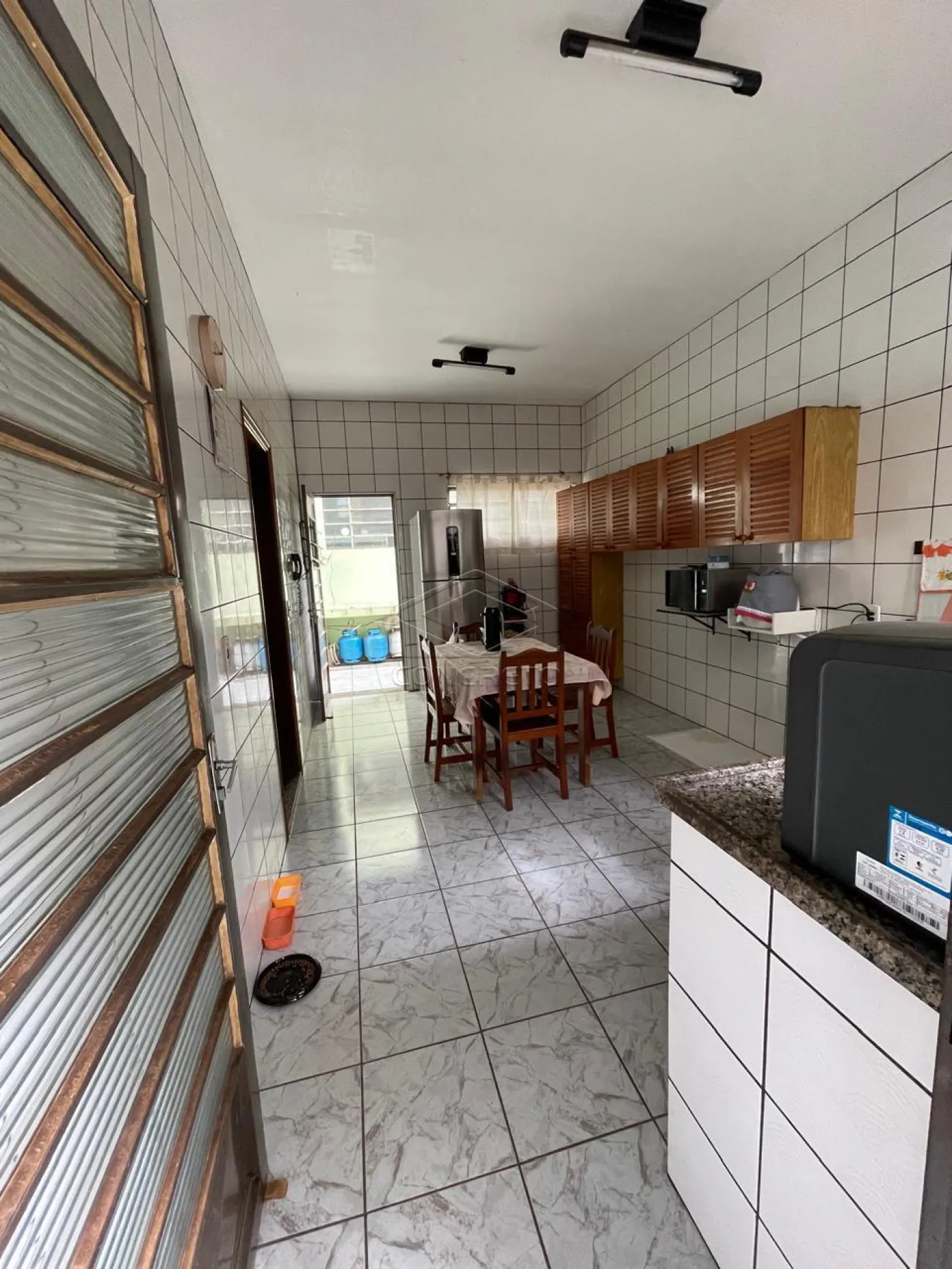 Comprar Casa / Resid&ecirc;ncia em Len&ccedil;&oacute;is Paulista R$ 920.000,00 - Foto 4