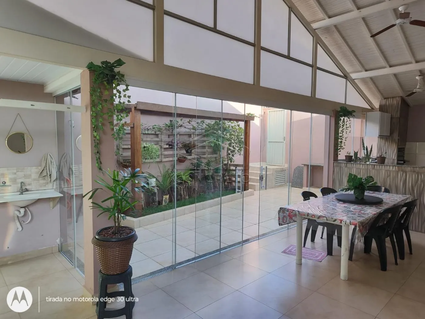 Comprar Casa / Resid&ecirc;ncia em Len&ccedil;&oacute;is Paulista R$ 850.000,00 - Foto 5