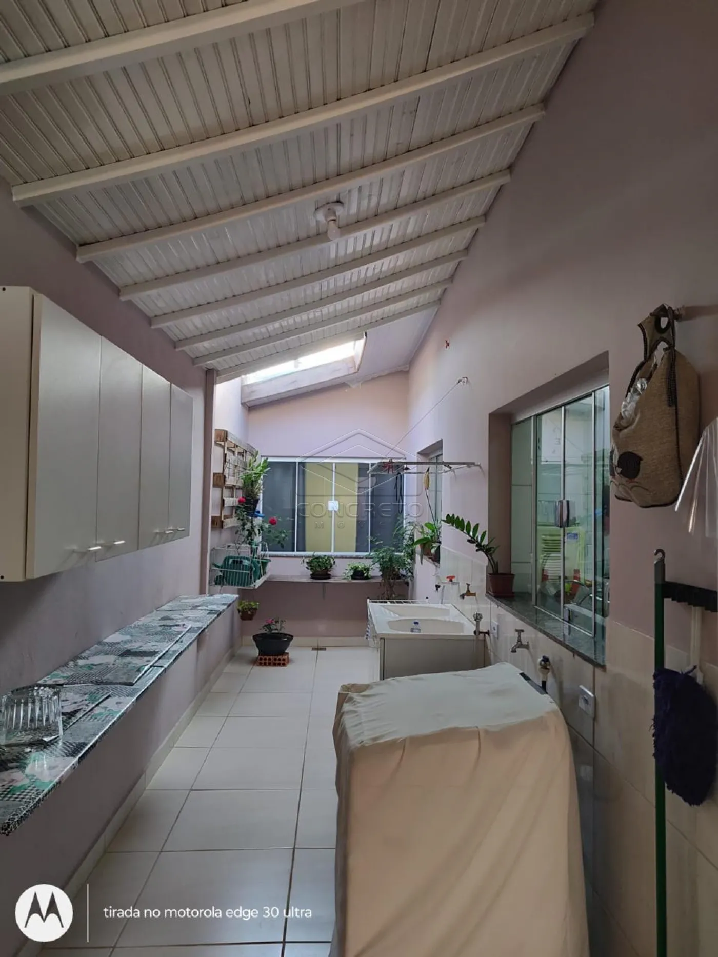 Comprar Casa / Resid&ecirc;ncia em Len&ccedil;&oacute;is Paulista R$ 850.000,00 - Foto 6