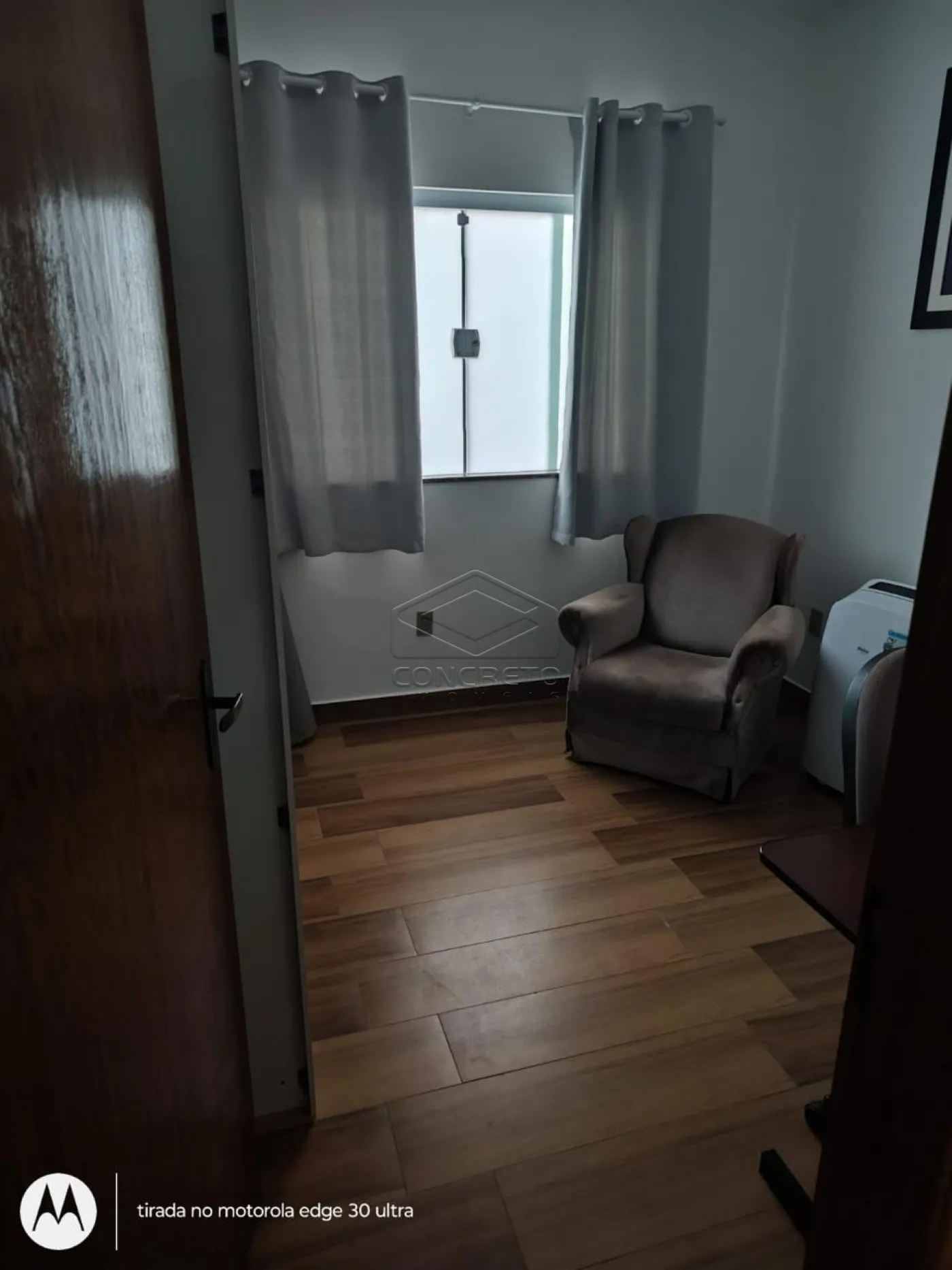 Comprar Casa / Resid&ecirc;ncia em Len&ccedil;&oacute;is Paulista R$ 850.000,00 - Foto 13