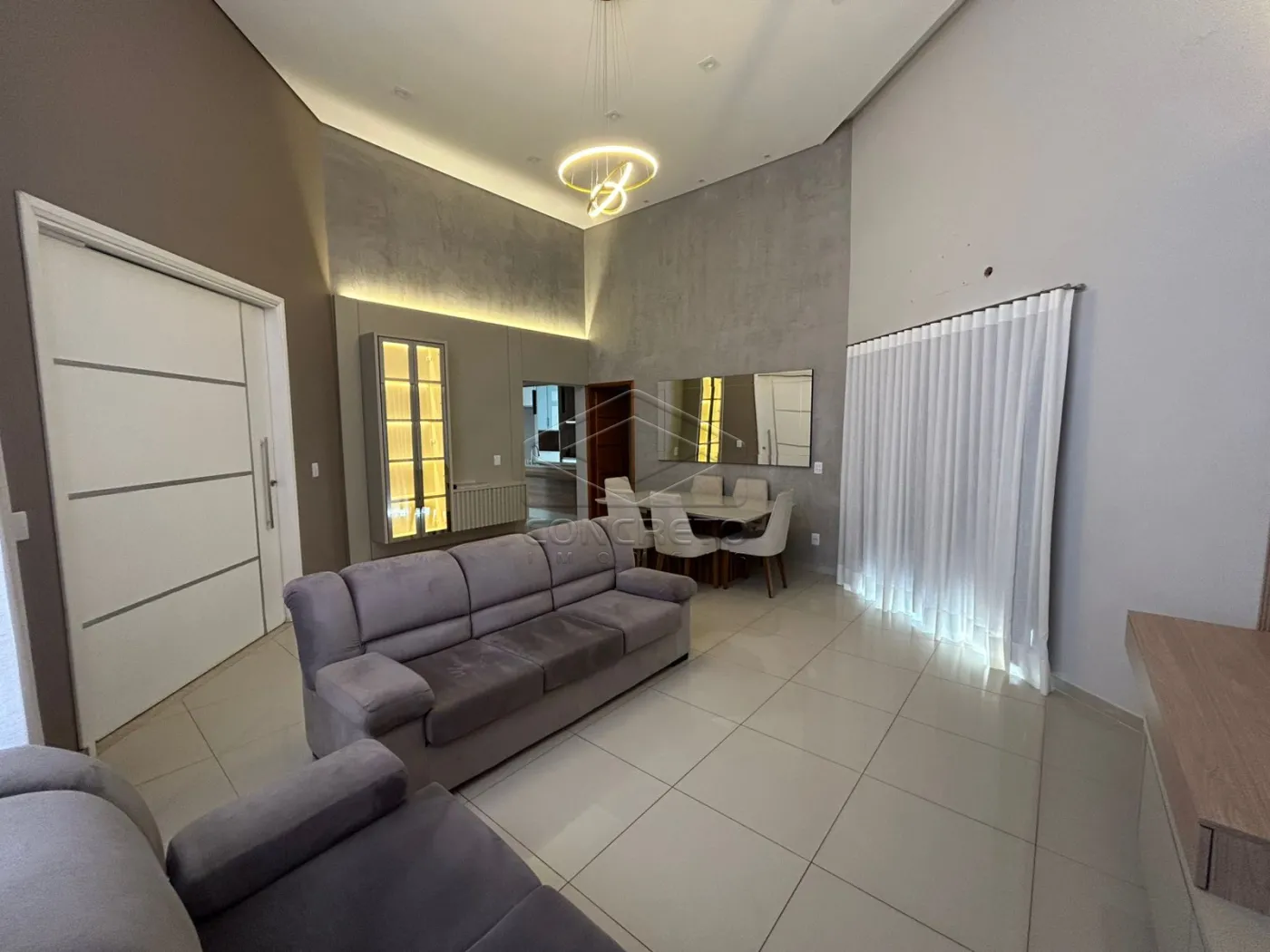 Alugar Casa / Padr&atilde;o em Len&ccedil;&oacute;is Paulista R$ 3.900,00 - Foto 1