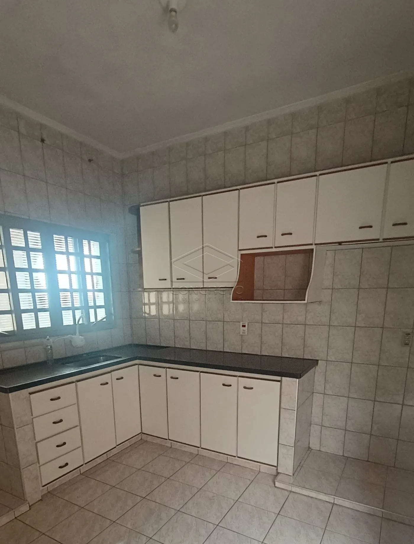 Alugar Casa / Resid&ecirc;ncia em Len&ccedil;&oacute;is Paulista R$ 2.500,00 - Foto 6