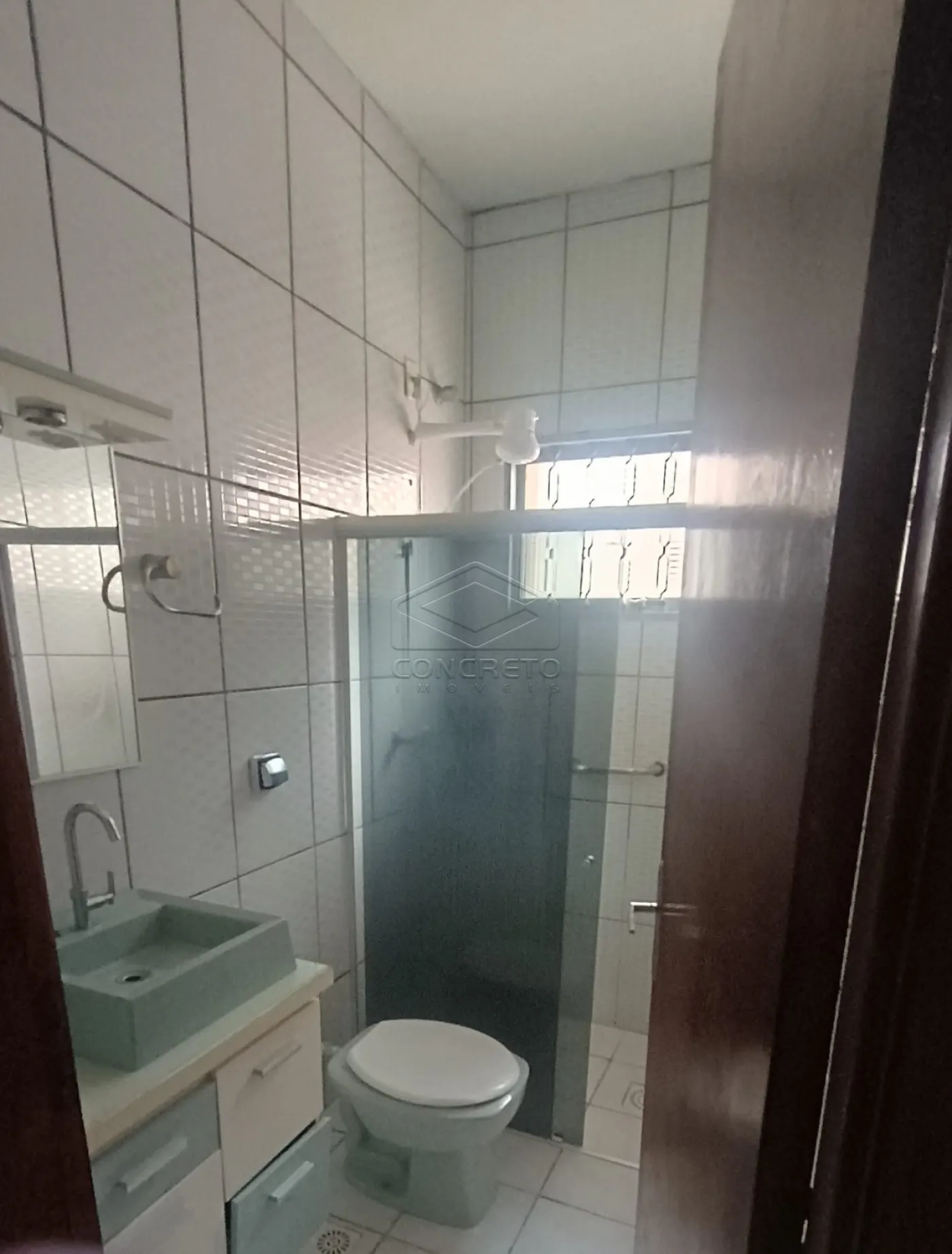 Alugar Casa / Resid&ecirc;ncia em Len&ccedil;&oacute;is Paulista R$ 2.500,00 - Foto 11