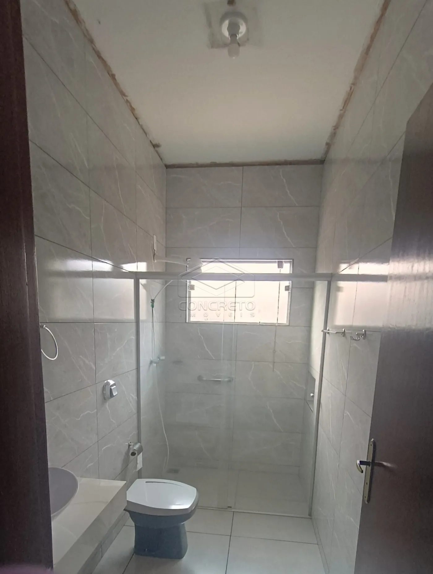 Alugar Casa / Resid&ecirc;ncia em Len&ccedil;&oacute;is Paulista R$ 2.500,00 - Foto 13