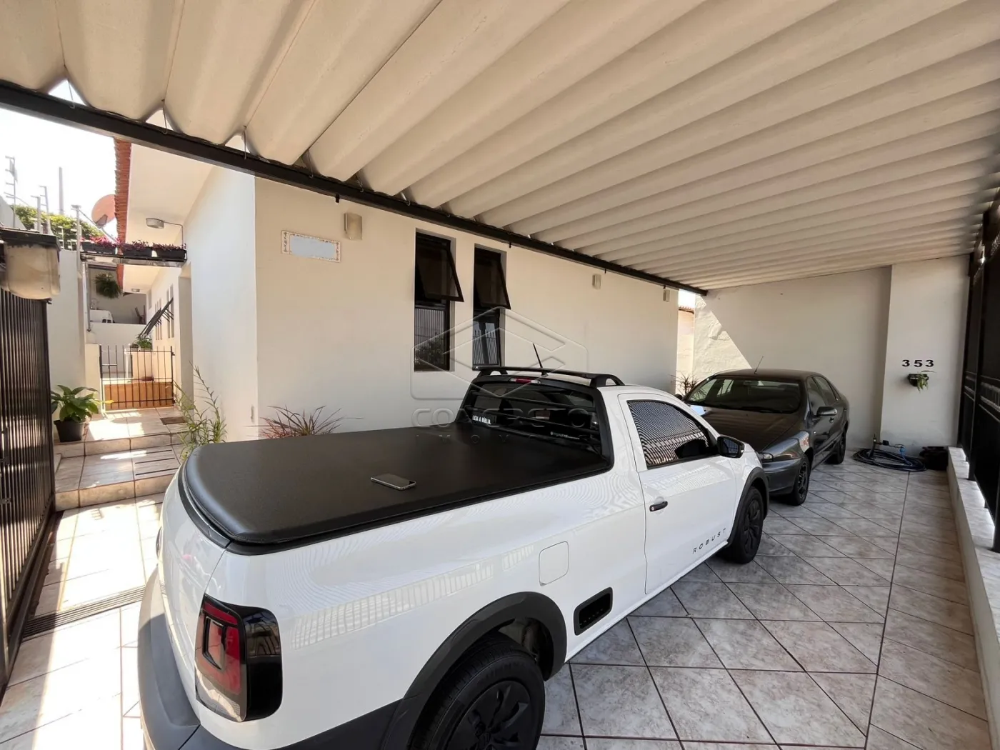 Alugar Casa / Padr&atilde;o em Len&ccedil;&oacute;is Paulista R$ 2.050,00 - Foto 10