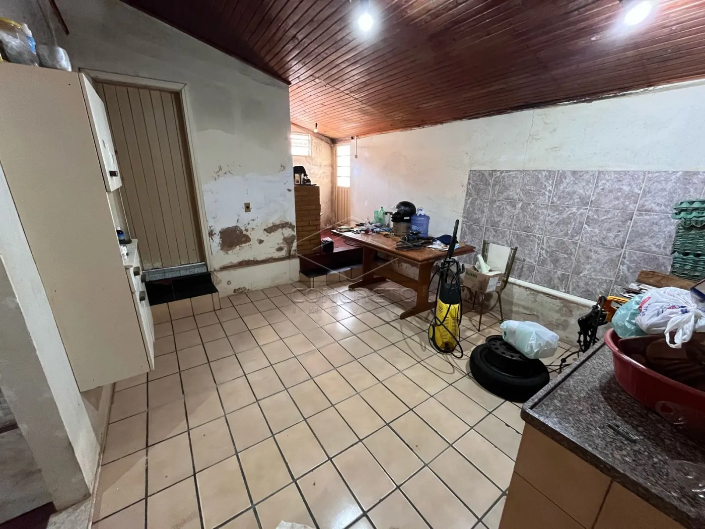 Comprar Casa / Resid&ecirc;ncia em Len&ccedil;&oacute;is Paulista R$ 300.000,00 - Foto 6