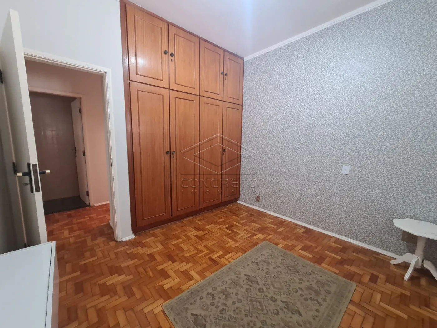 Comprar Casa / Padr&atilde;o em Len&ccedil;&oacute;is Paulista R$ 650.000,00 - Foto 7