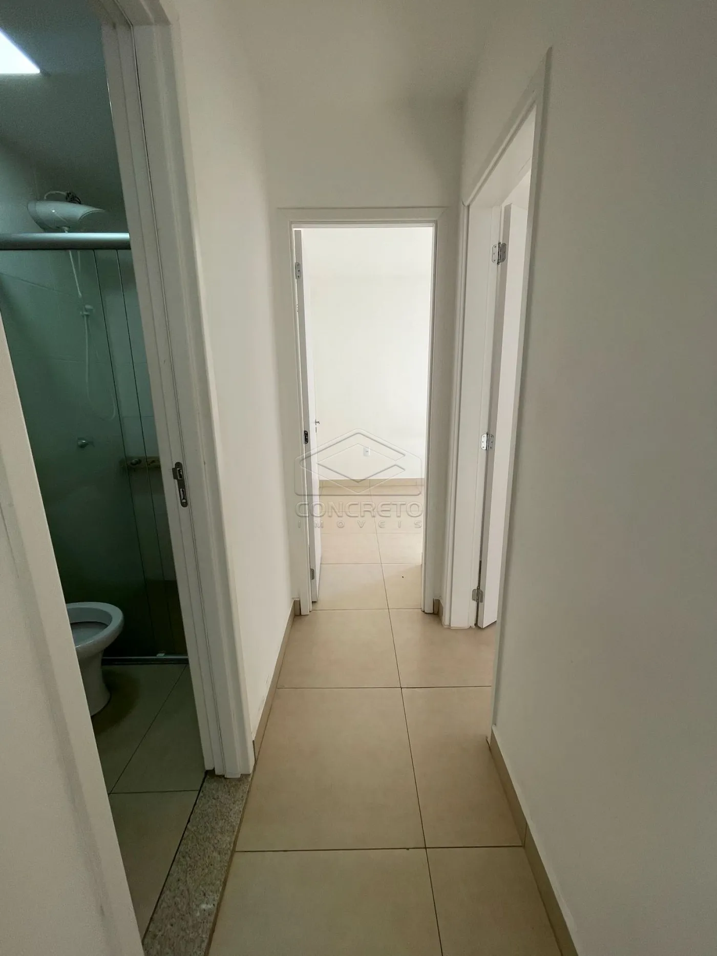 Alugar Apartamento / Padr&atilde;o em Len&ccedil;&oacute;is Paulista R$ 2.250,00 - Foto 5