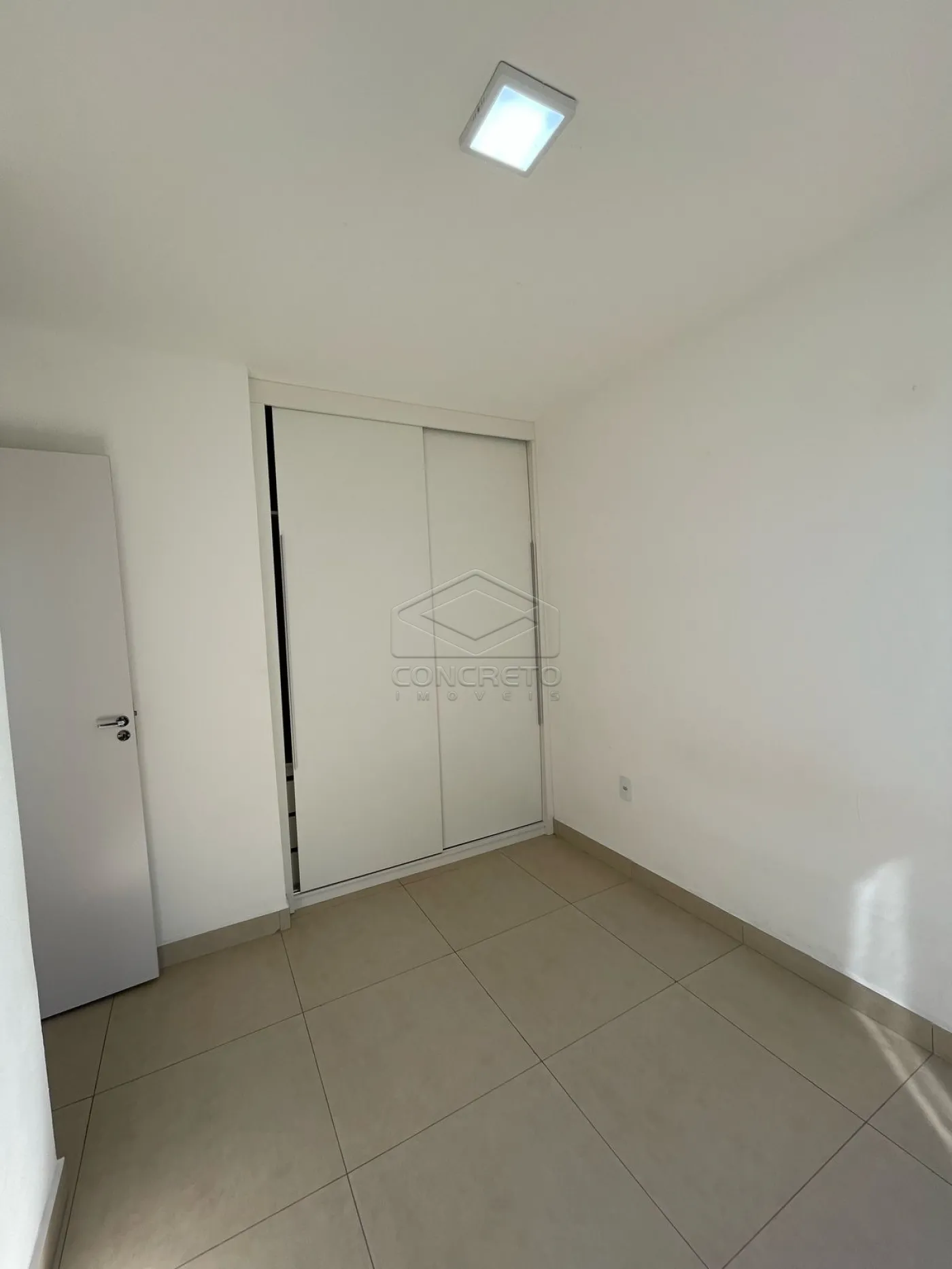 Alugar Apartamento / Padr&atilde;o em Len&ccedil;&oacute;is Paulista R$ 2.250,00 - Foto 7